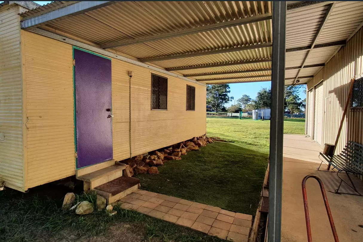 309 Fairey Road, South Windsor Leased by Cutcliffe Properties - image 7