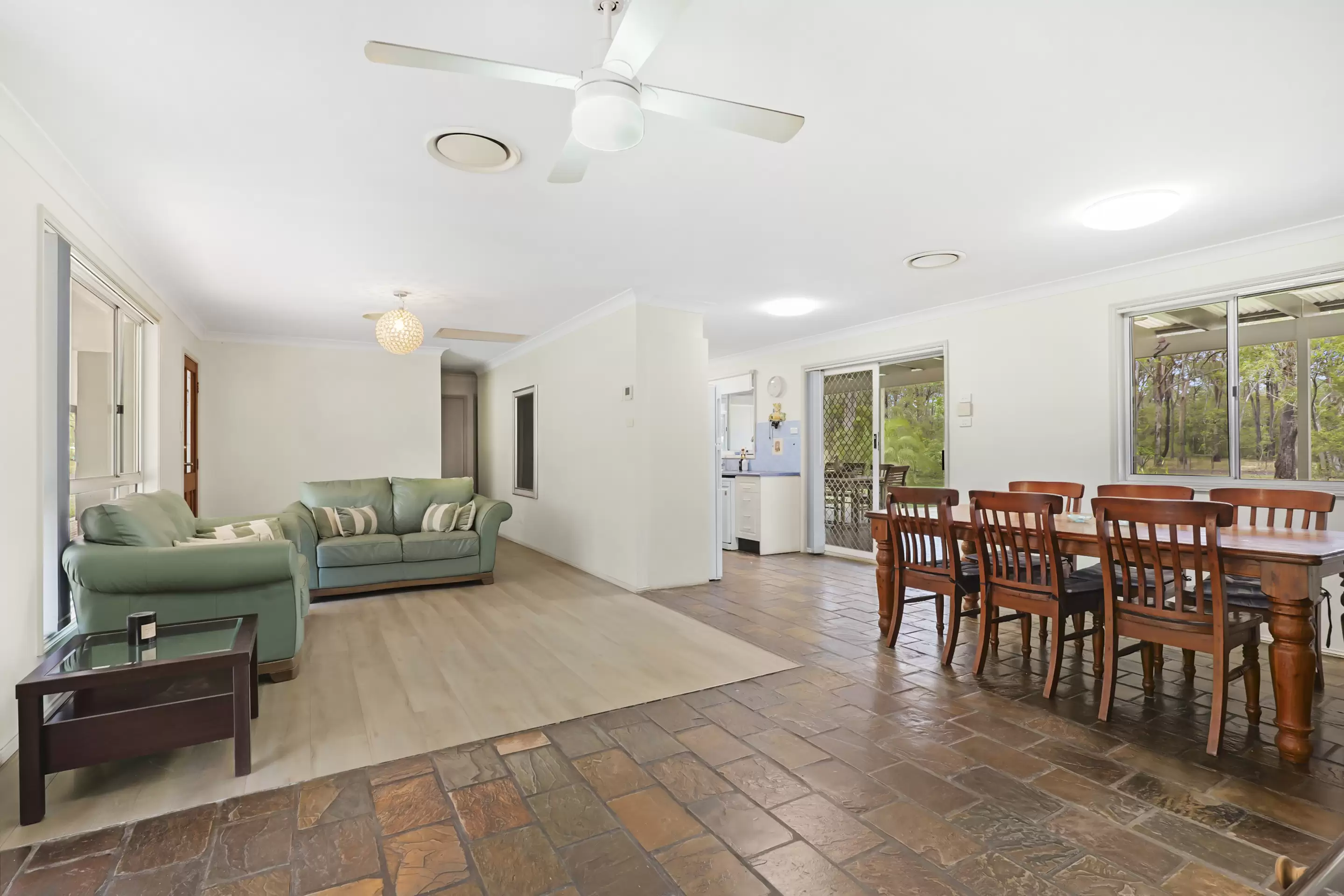 28 Pitt Town Dural Road, Pitt Town Sold by Cutcliffe Properties - image 2