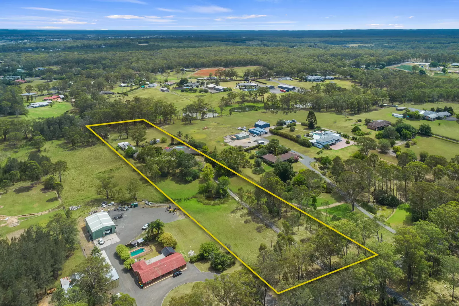 45 Speets Road, Oakville For Sale by Cutcliffe Properties - image 2