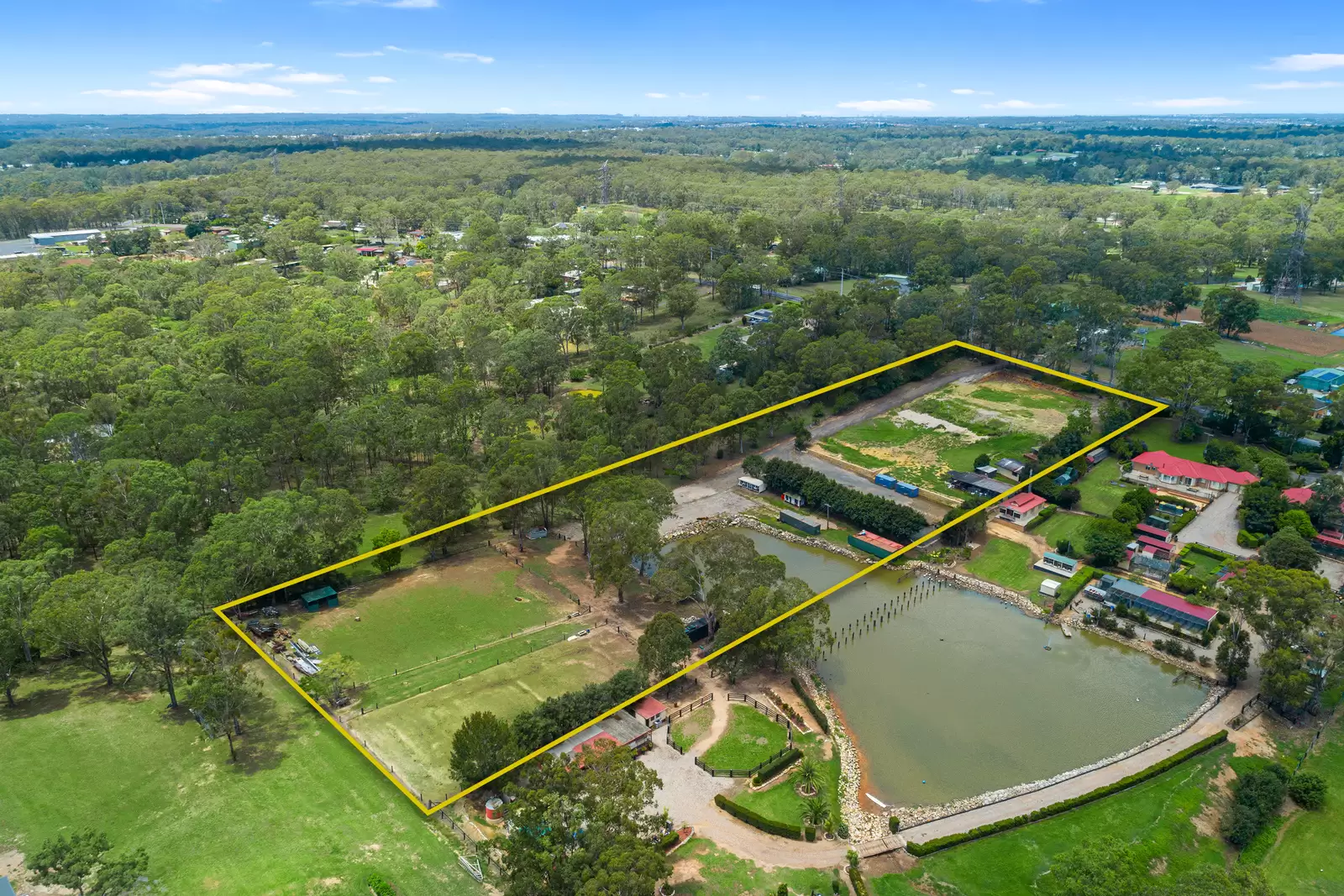 33 Scheyville Road, Oakville Sold by Cutcliffe Properties - image 1