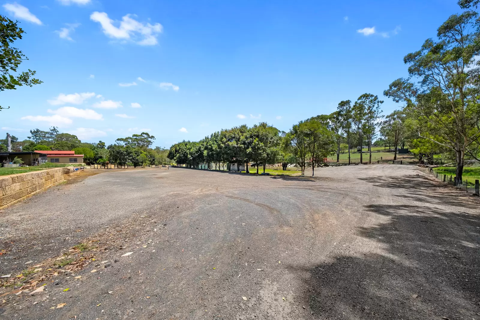 33 Scheyville Road, Oakville Sold by Cutcliffe Properties - image 3