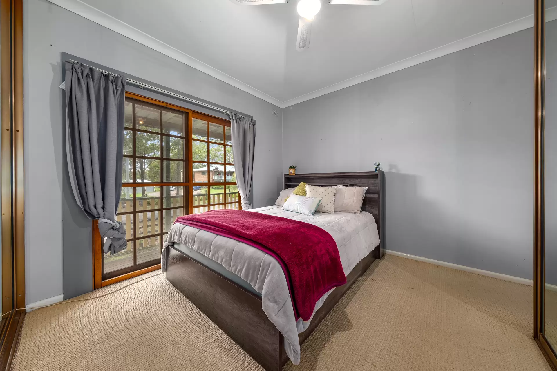 21-23 Bowman Road, Londonderry Sold by Cutcliffe Properties - image 1