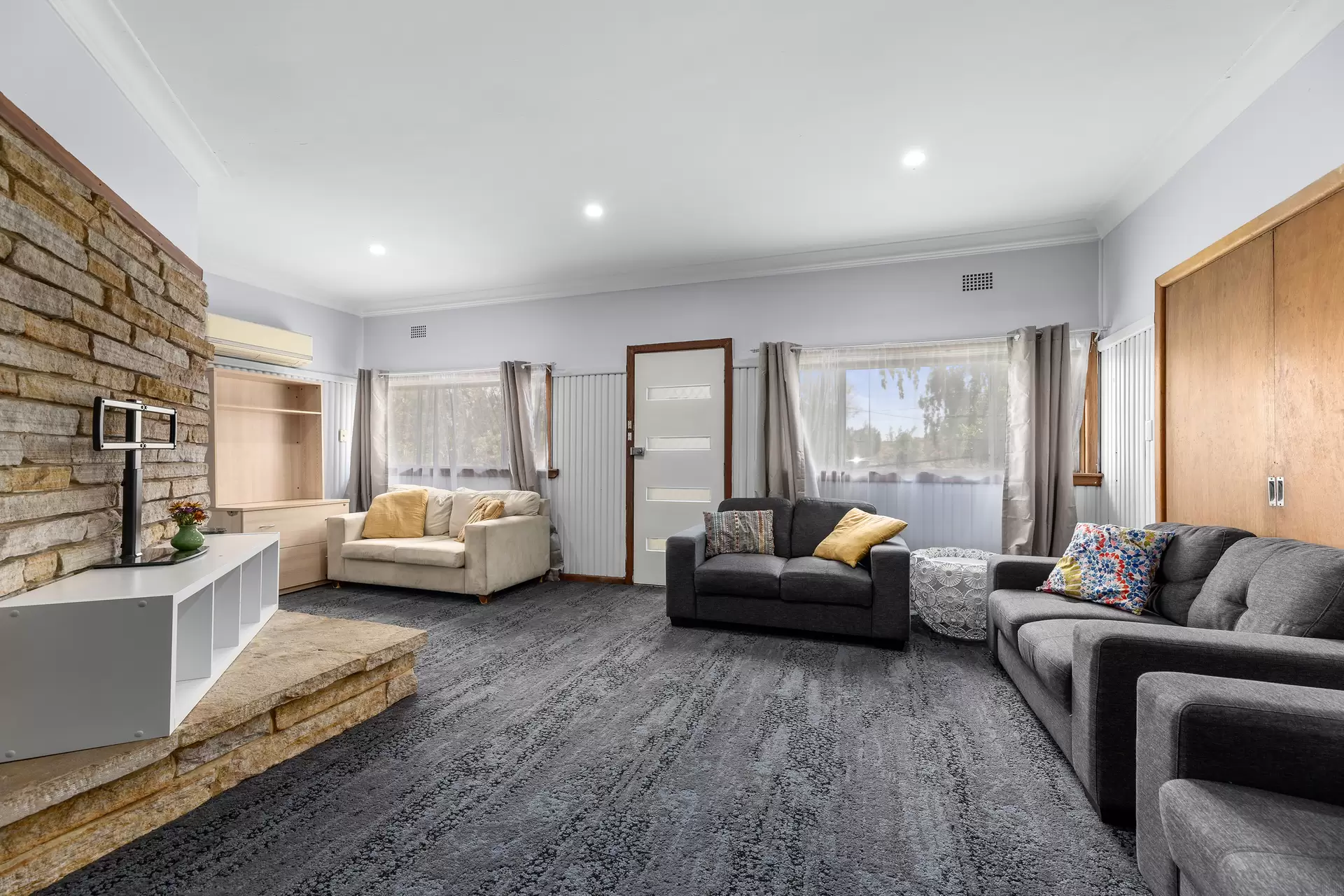 17 Farrells Lane, Castlereagh Leased by Cutcliffe Properties - image 1