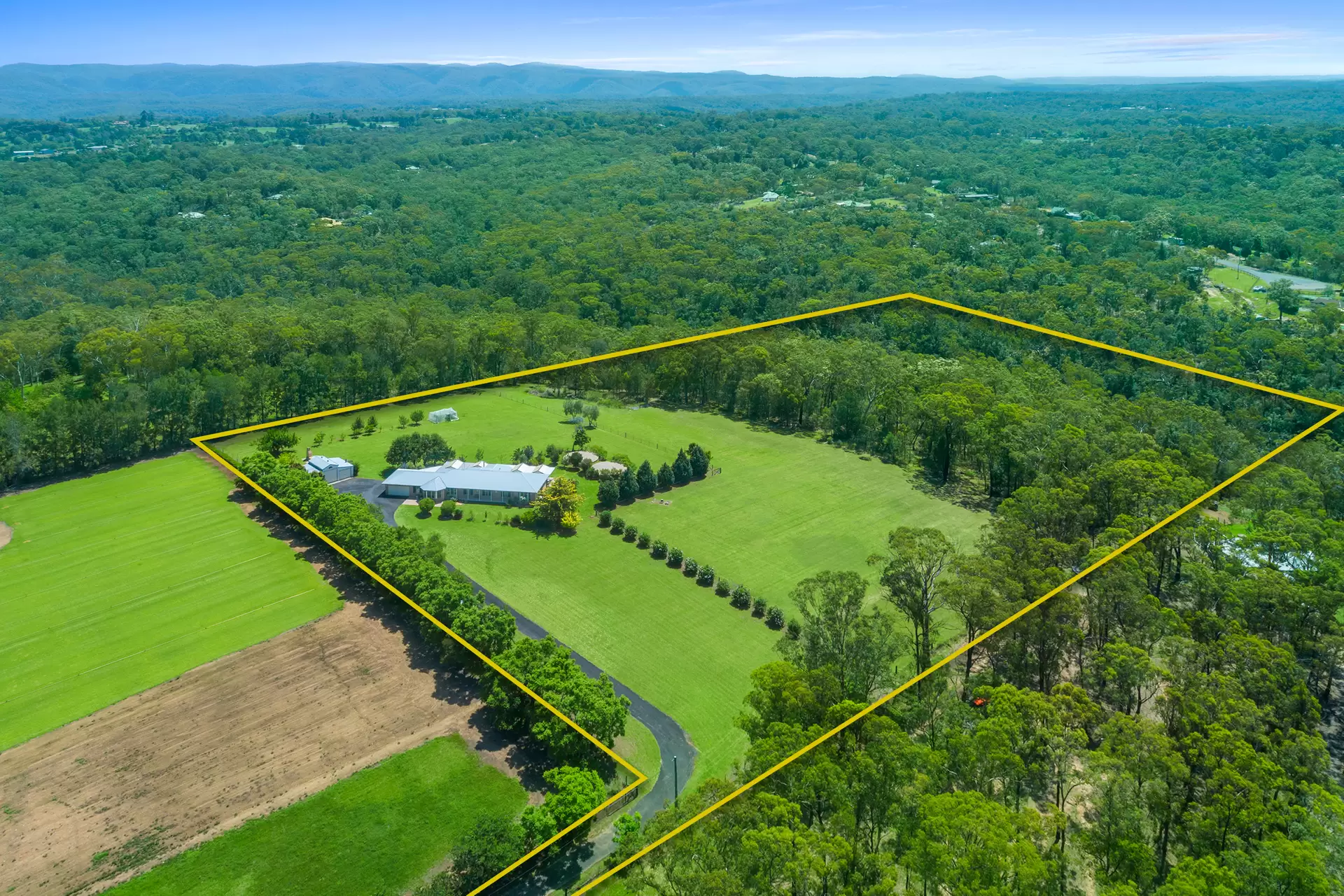 433 East Kurrajong Road, East Kurrajong For Sale by Cutcliffe Properties - image 1