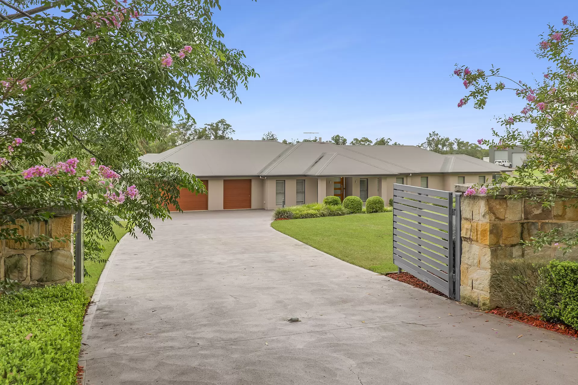 147 Stannix Park Road, Wilberforce Sold by Cutcliffe Properties - image 1