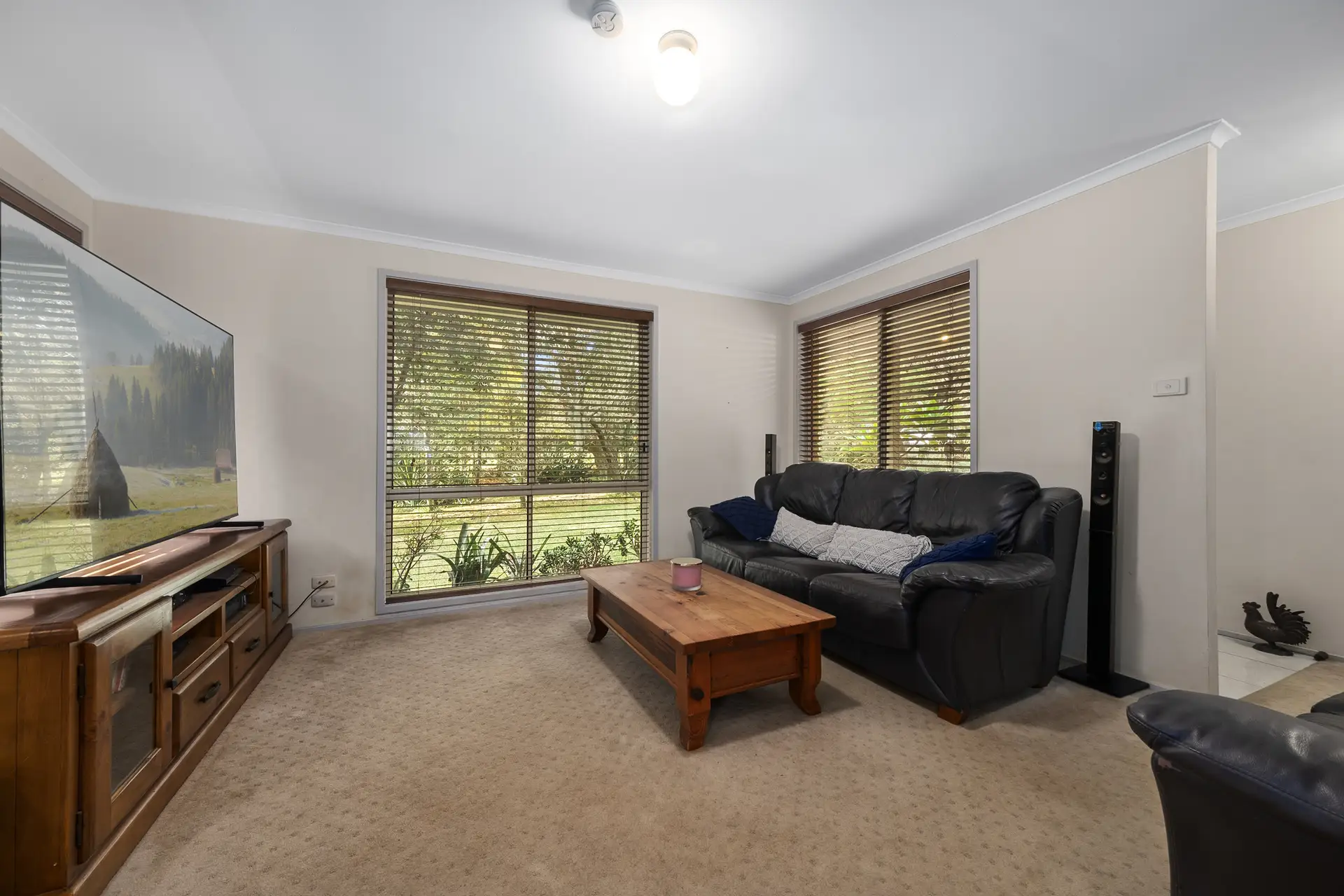 73 Crosslands Road, Galston Sold by Cutcliffe Properties - image 1
