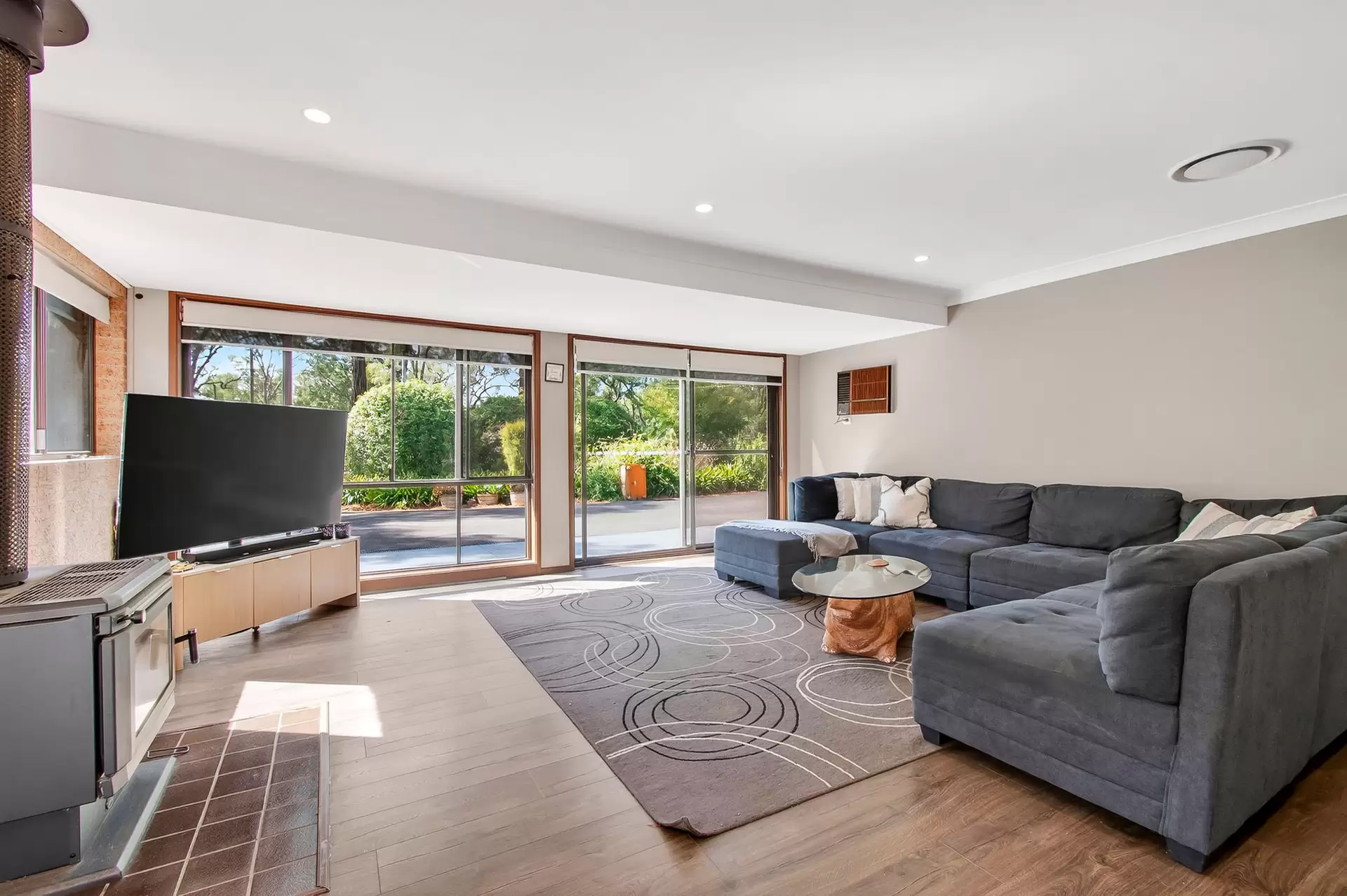 49 Sutherland Road, Londonderry For Sale by Cutcliffe Properties - image 1