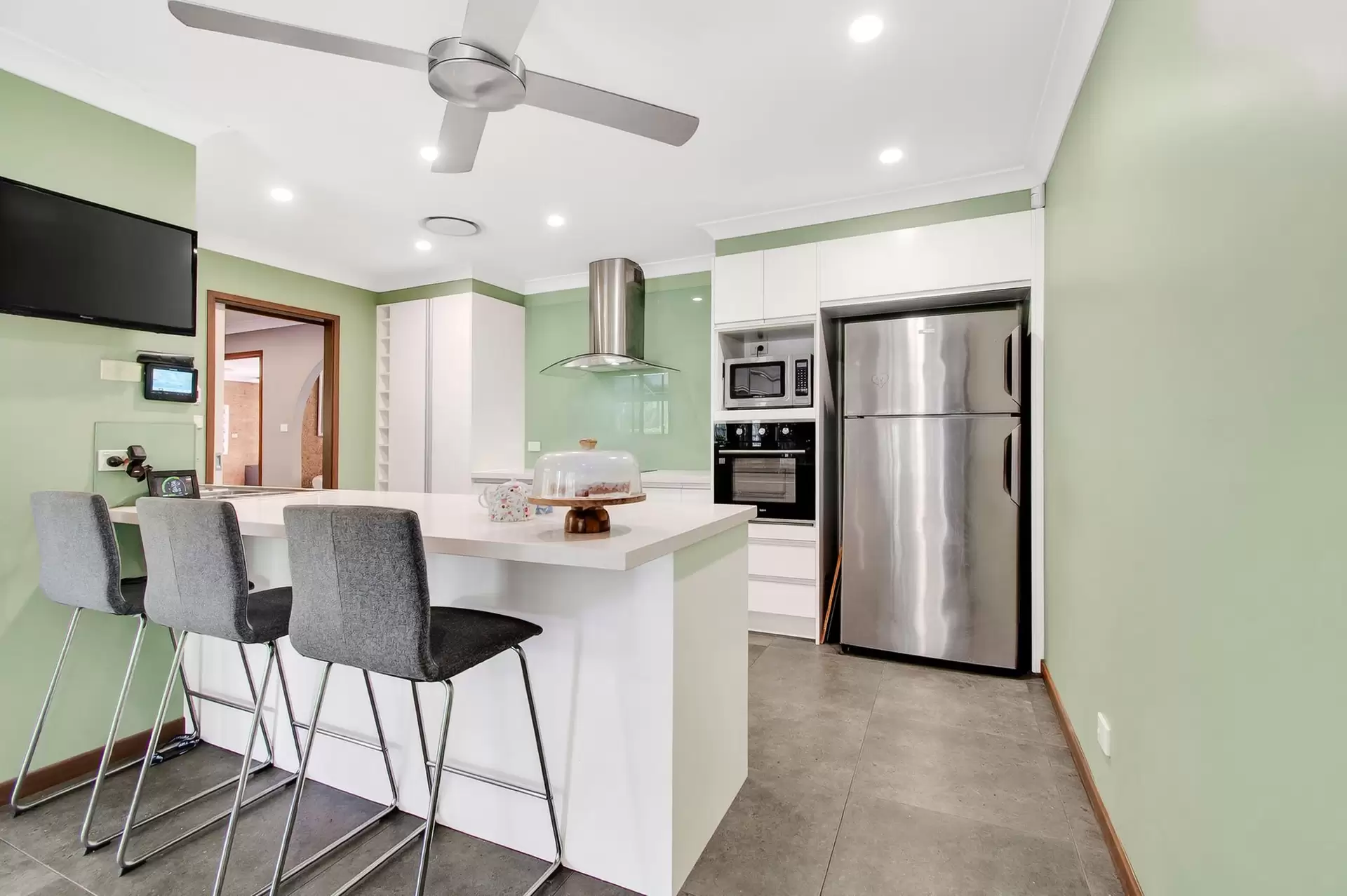 49 Sutherland Road, Londonderry For Sale by Cutcliffe Properties - image 1