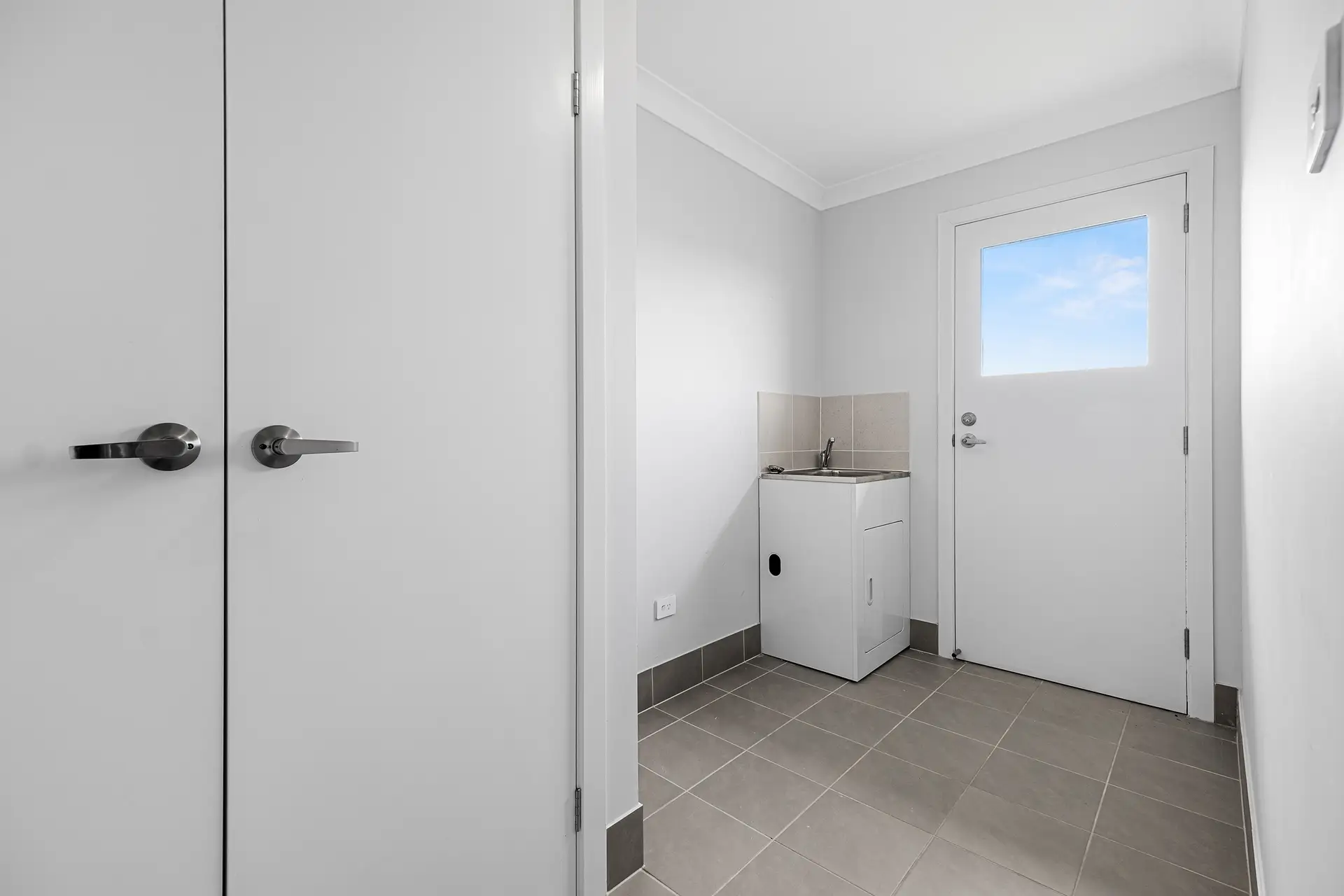 9 Timbercrest Street, Box Hill Sold by Cutcliffe Properties - image 1