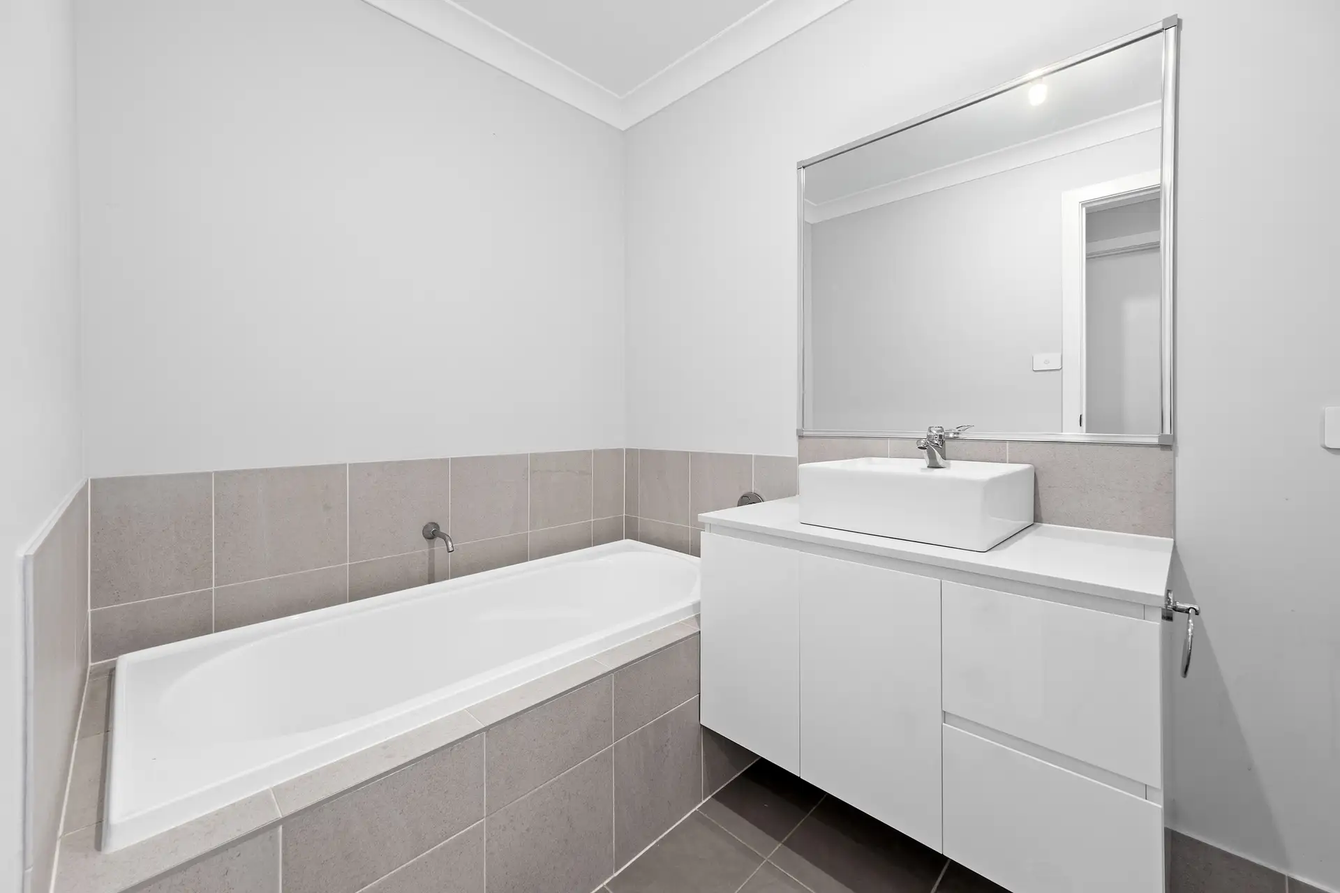 9 Timbercrest Street, Box Hill Sold by Cutcliffe Properties - image 1