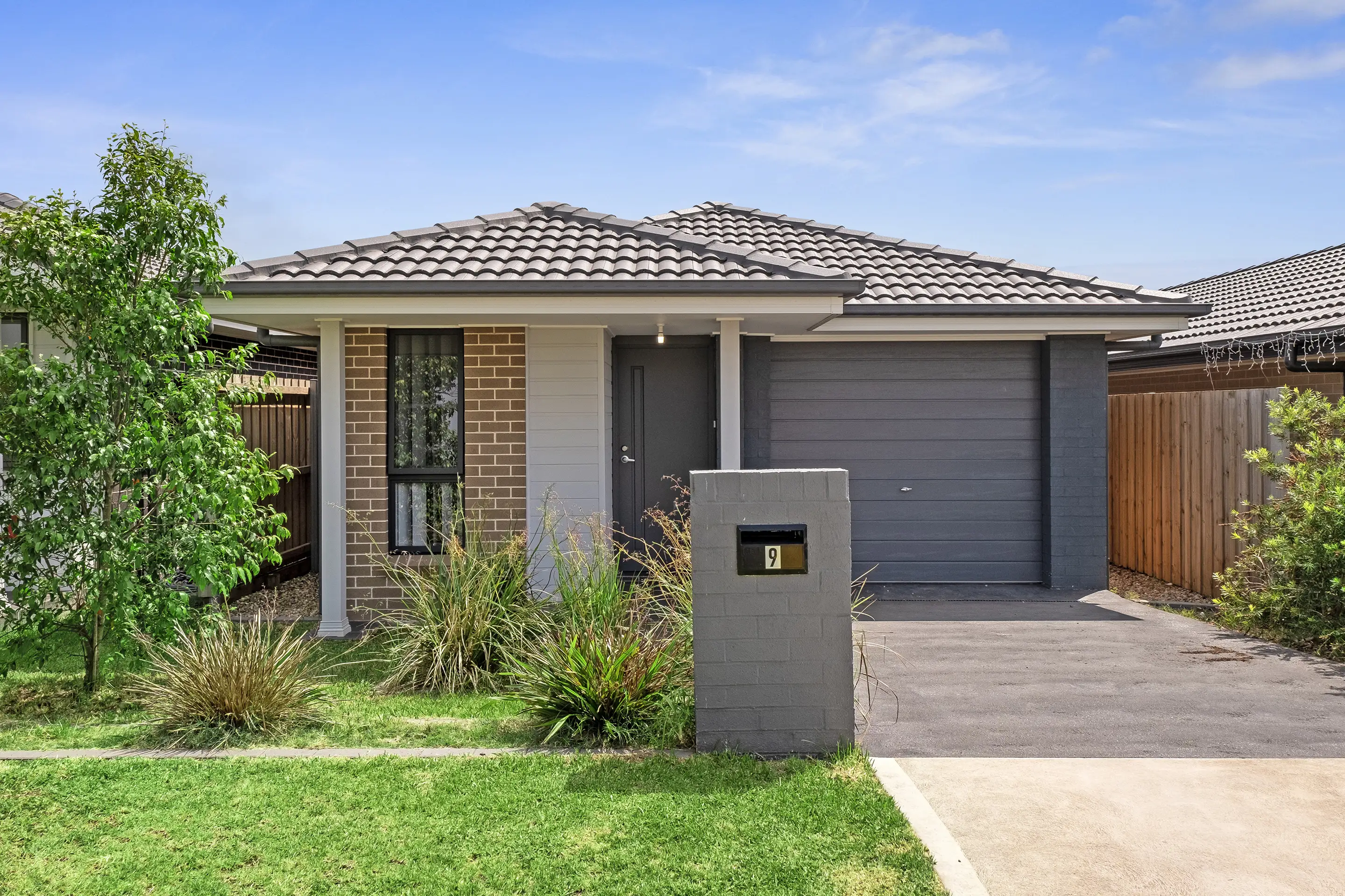 9 Timbercrest Street, Box Hill Sold by Cutcliffe Properties - image 1