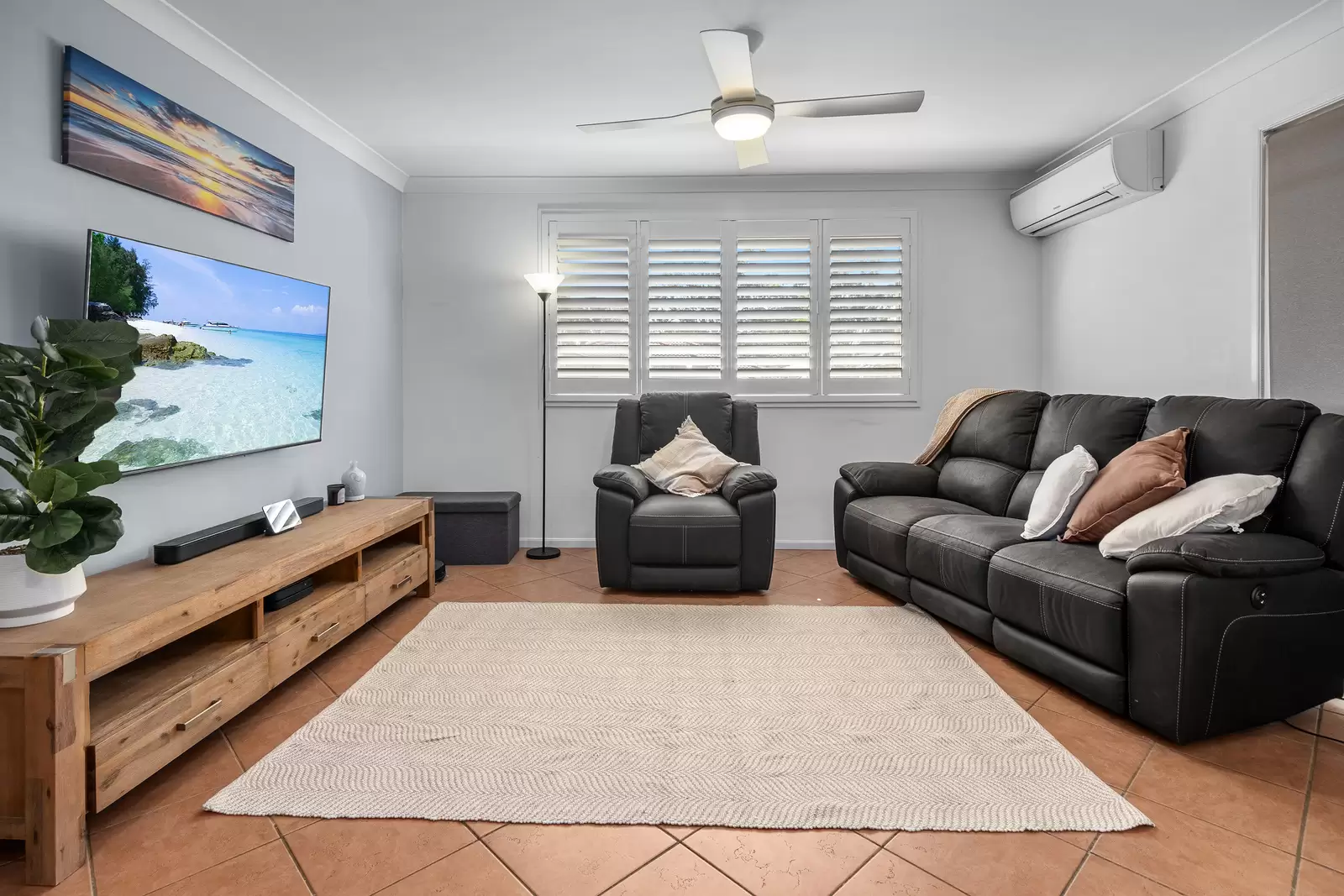 2/105 Joseph Street, Kingswood Sold by Cutcliffe Properties - image 3