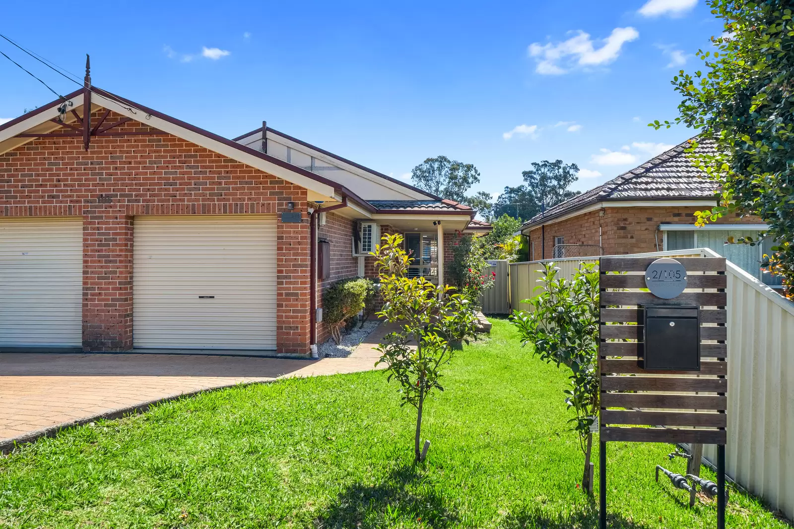 2/105 Joseph Street, Kingswood Sold by Cutcliffe Properties - image 1