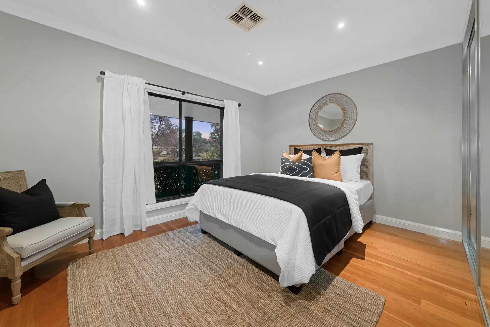 73 Nutmans Road, Grose Wold Sold by Cutcliffe Properties - image 1