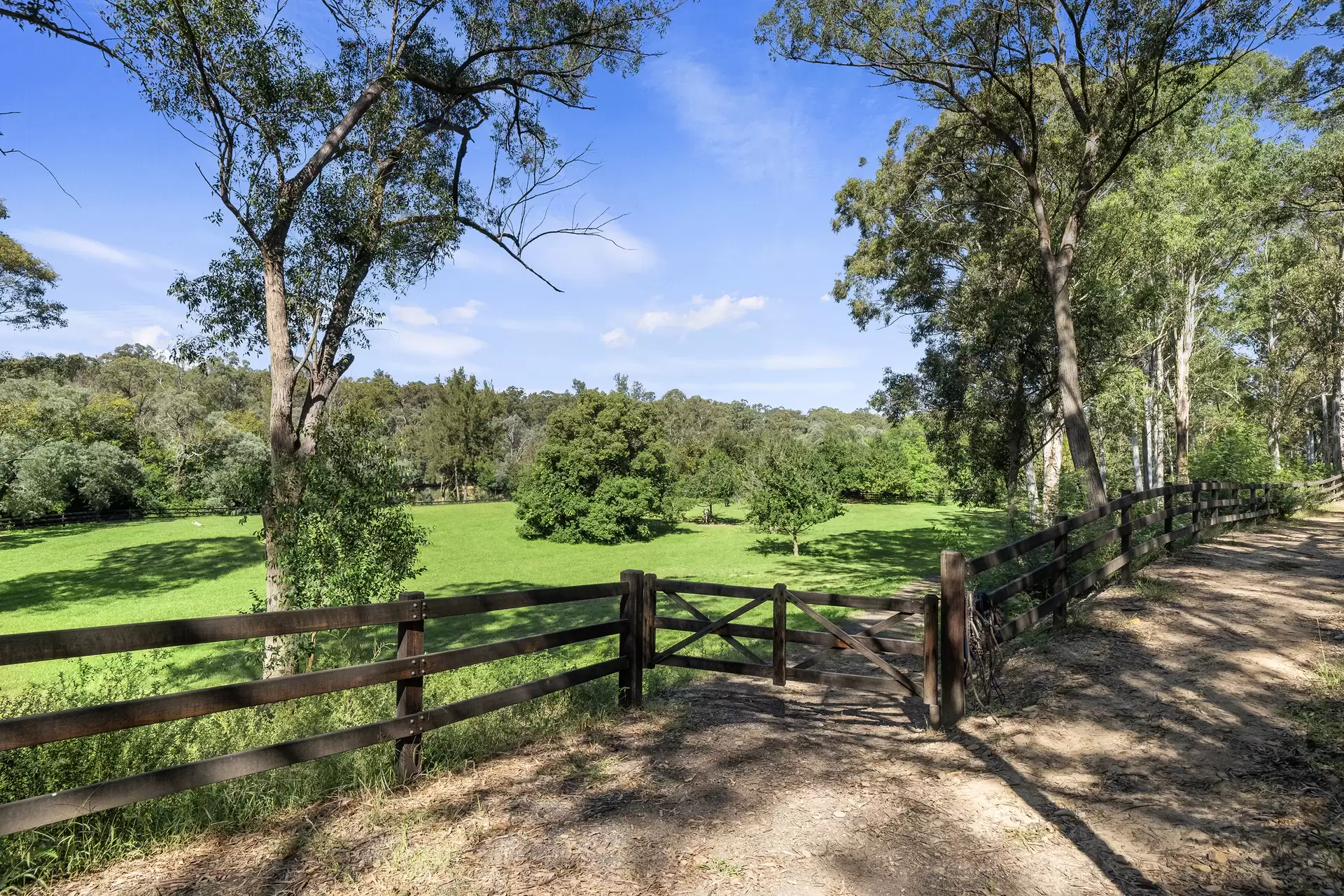 73 Nutmans Road, Grose Wold Sold by Cutcliffe Properties - image 1