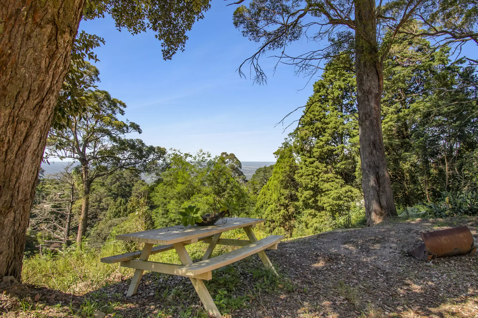 96 Warks Hill Road, Kurrajong Heights Sold by Cutcliffe Properties - image 1