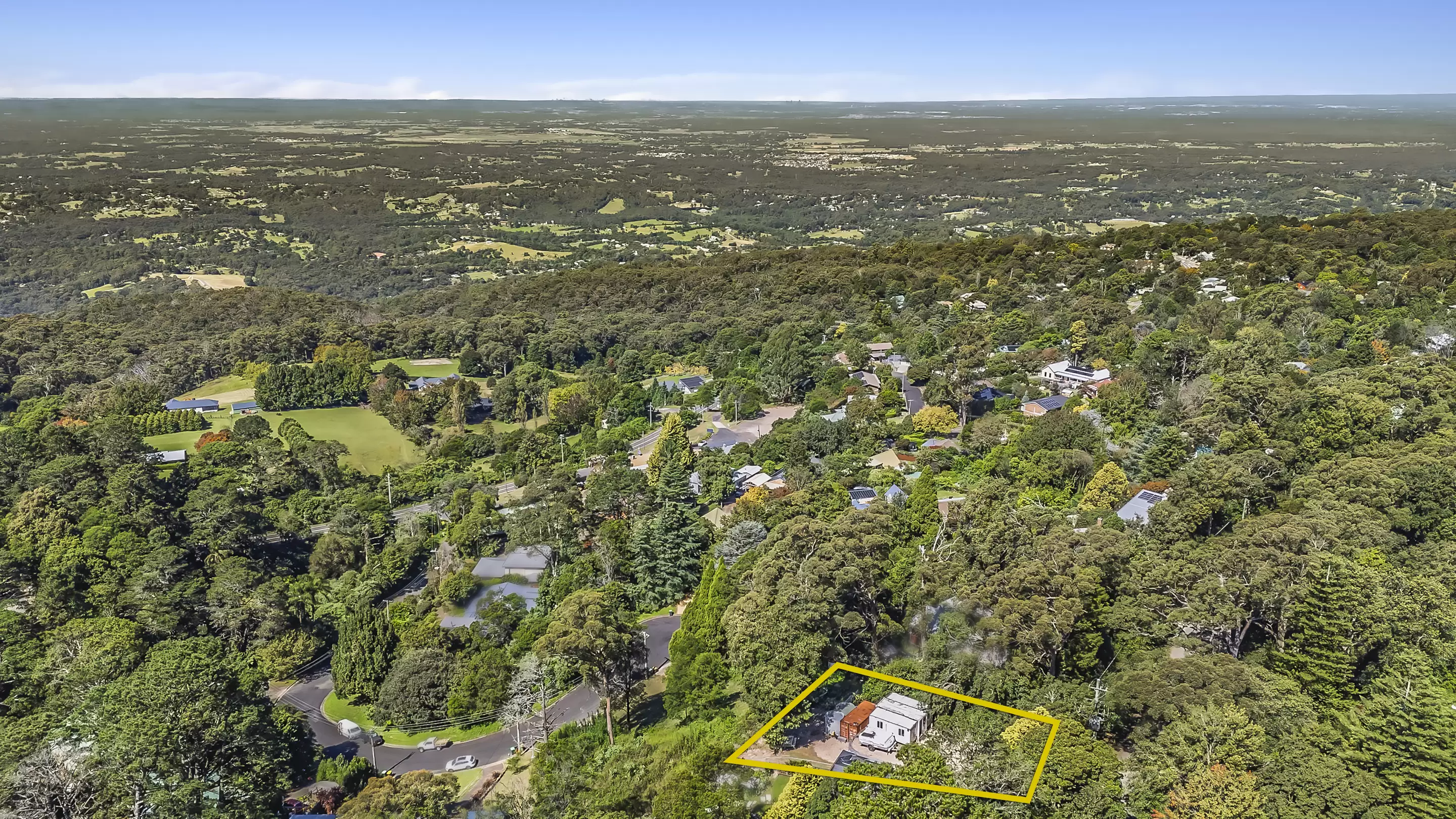96 Warks Hill Road, Kurrajong Heights Sold by Cutcliffe Properties - image 3