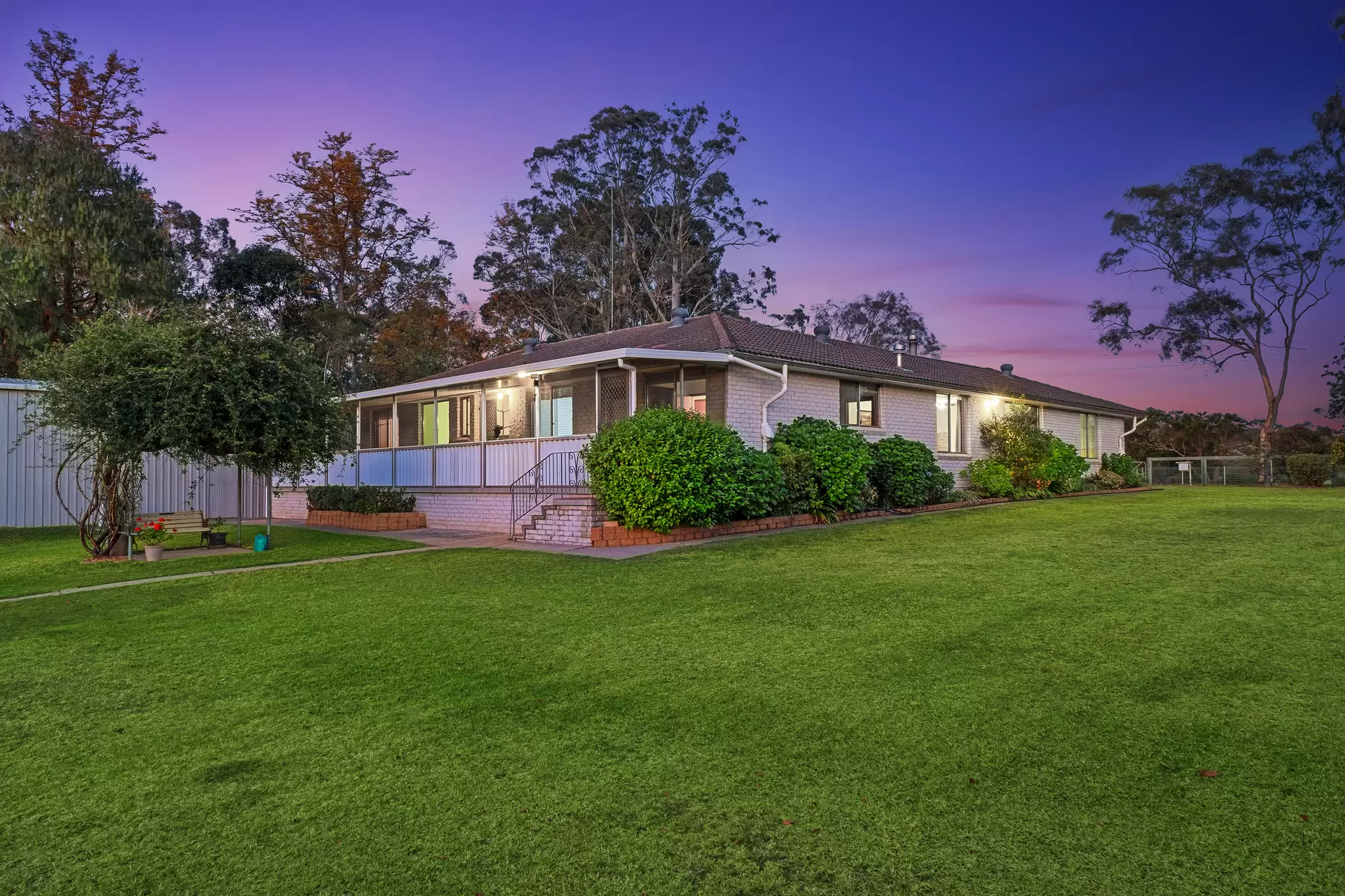 194-200 West Wilchard Road, Castlereagh Sold by Cutcliffe Properties - image 1