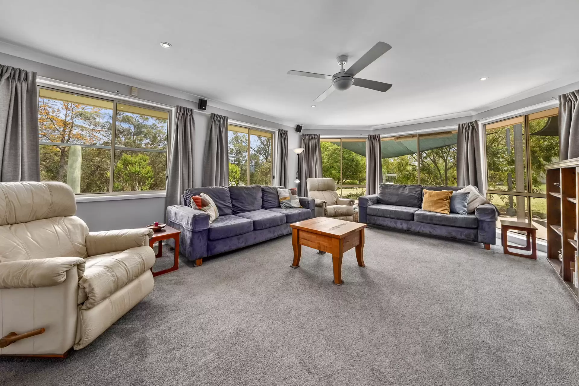 194-200 West Wilchard Road, Castlereagh Sold by Cutcliffe Properties - image 1