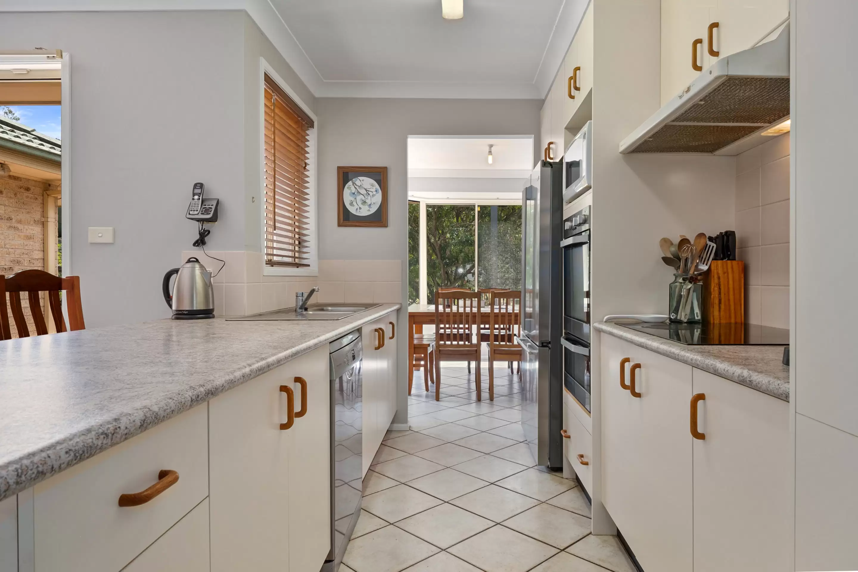 194-200 West Wilchard Road, Castlereagh Sold by Cutcliffe Properties - image 16