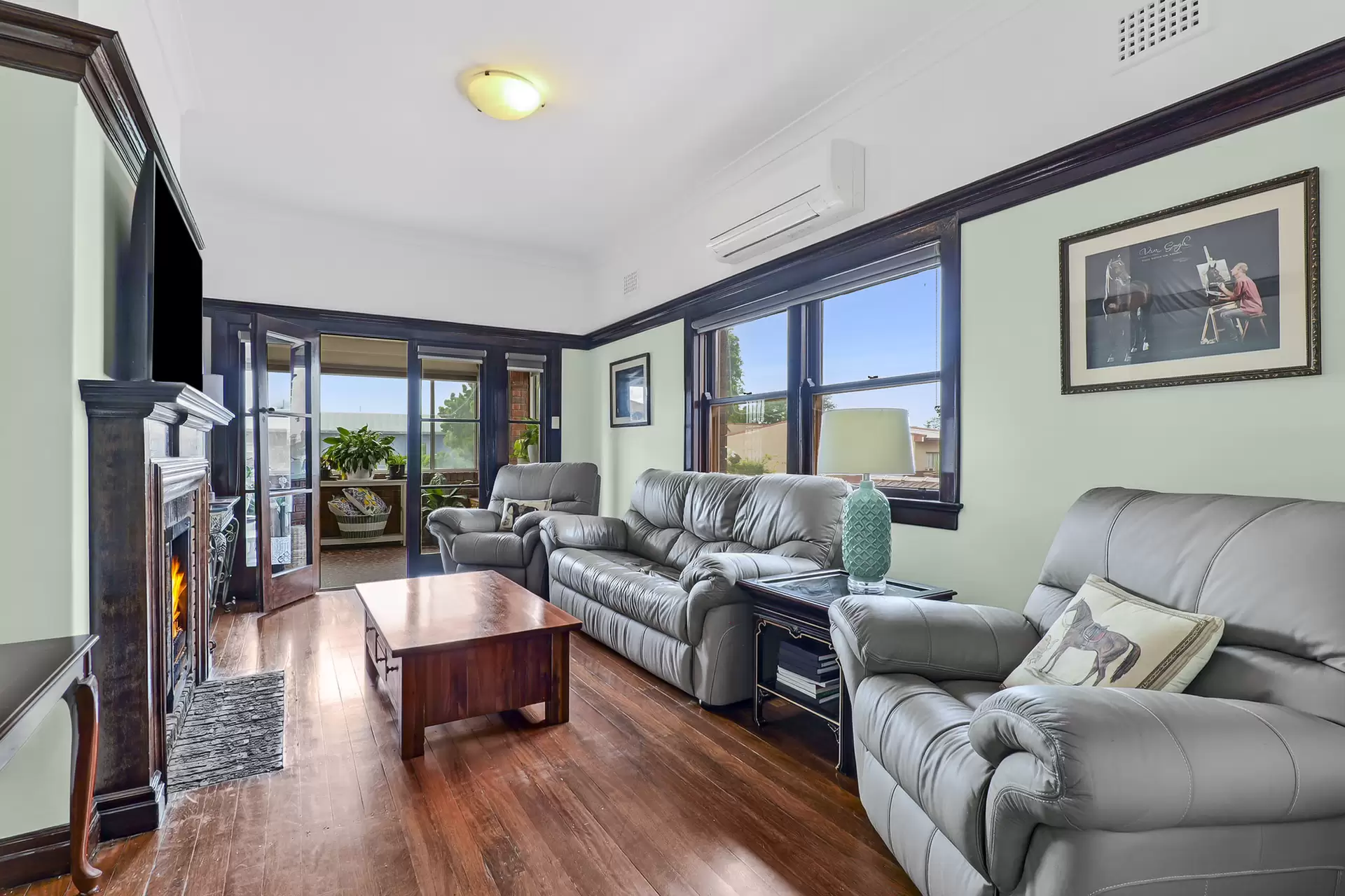 233 Windsor Street & 14 West Market Street, Richmond Auction by Cutcliffe Properties - image 1