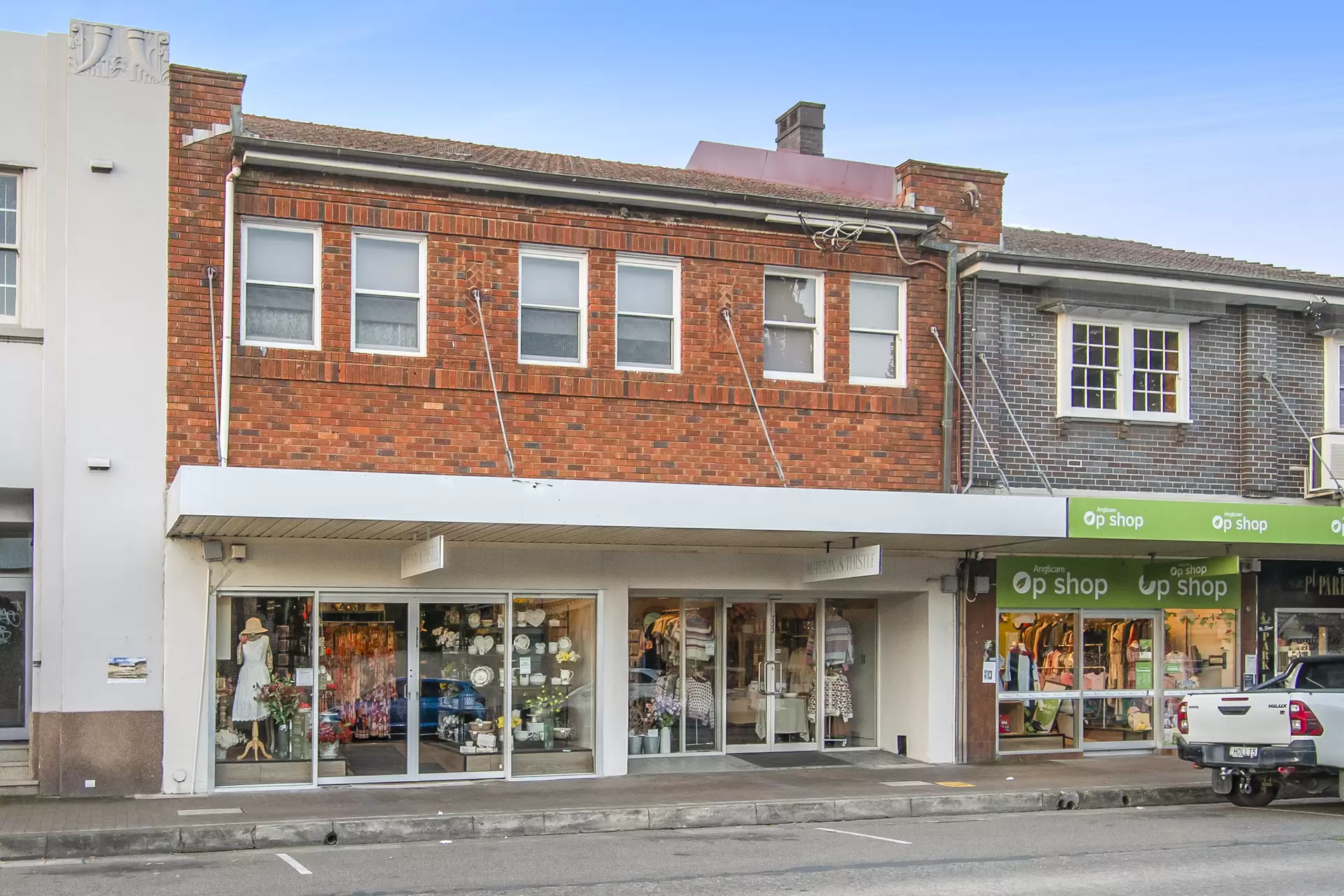 233 Windsor Street & 14 West Market Street, Richmond Auction by Cutcliffe Properties - image 1