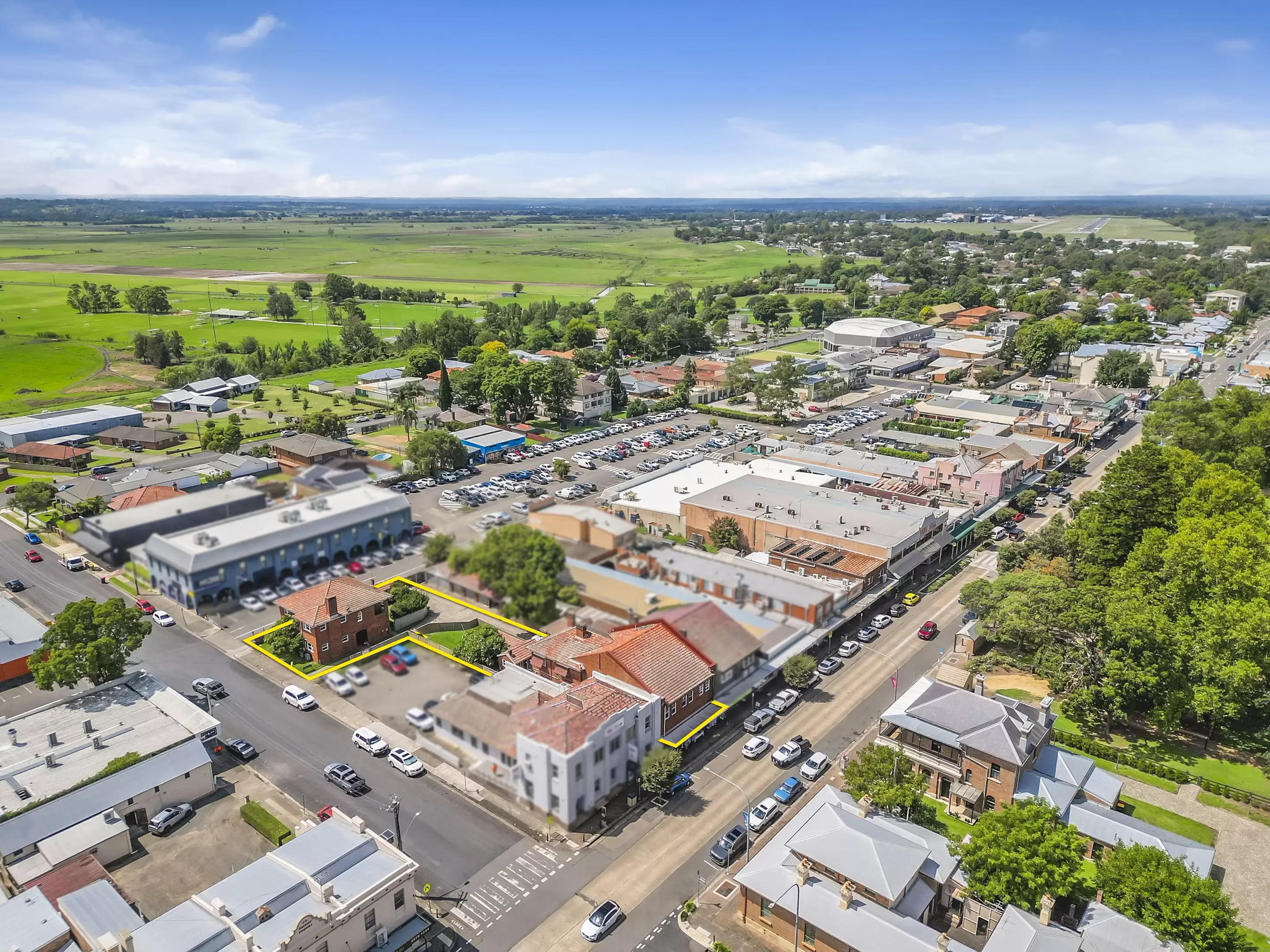 233 Windsor Street & 14 West Market Street, Richmond Auction by Cutcliffe Properties - image 2