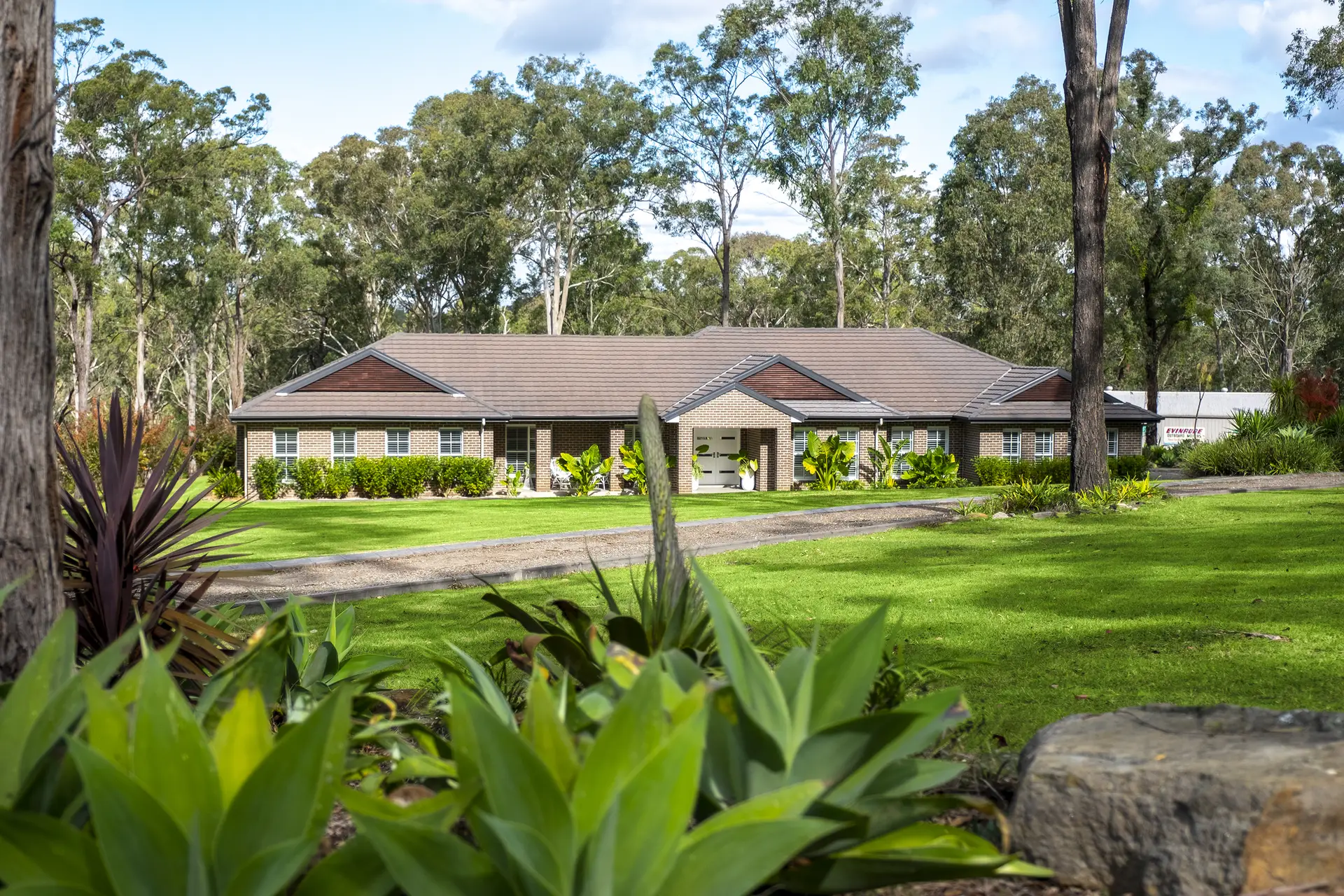 196 Royerdale Place, East Kurrajong Sold by Cutcliffe Properties - image 1