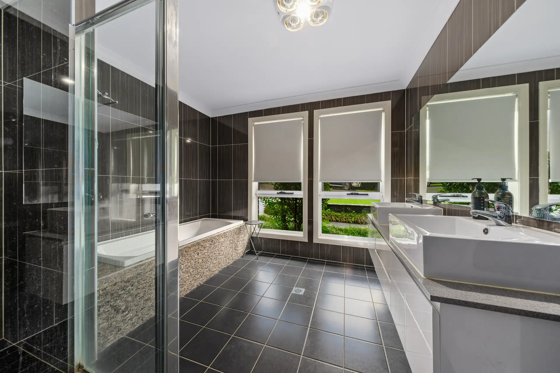 548 Comleroy Road, Kurrajong Sold by Cutcliffe Properties - image 1