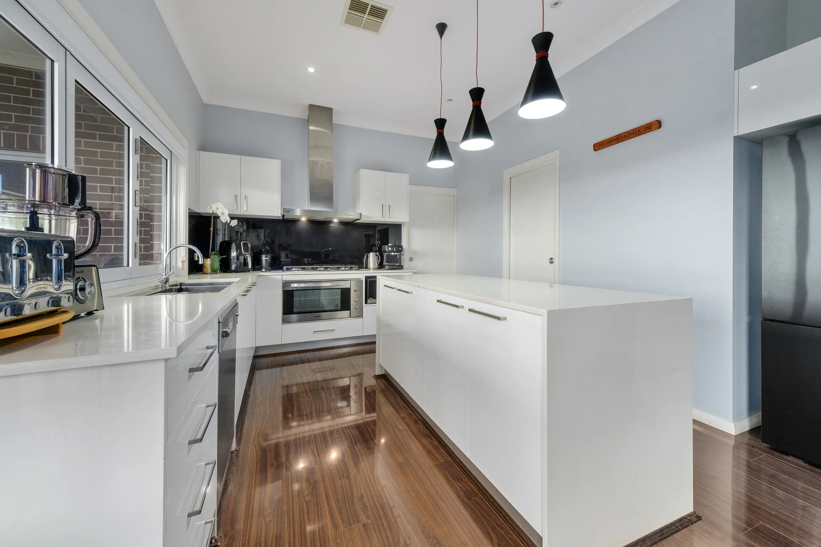 548 Comleroy Road, Kurrajong Sold by Cutcliffe Properties - image 17