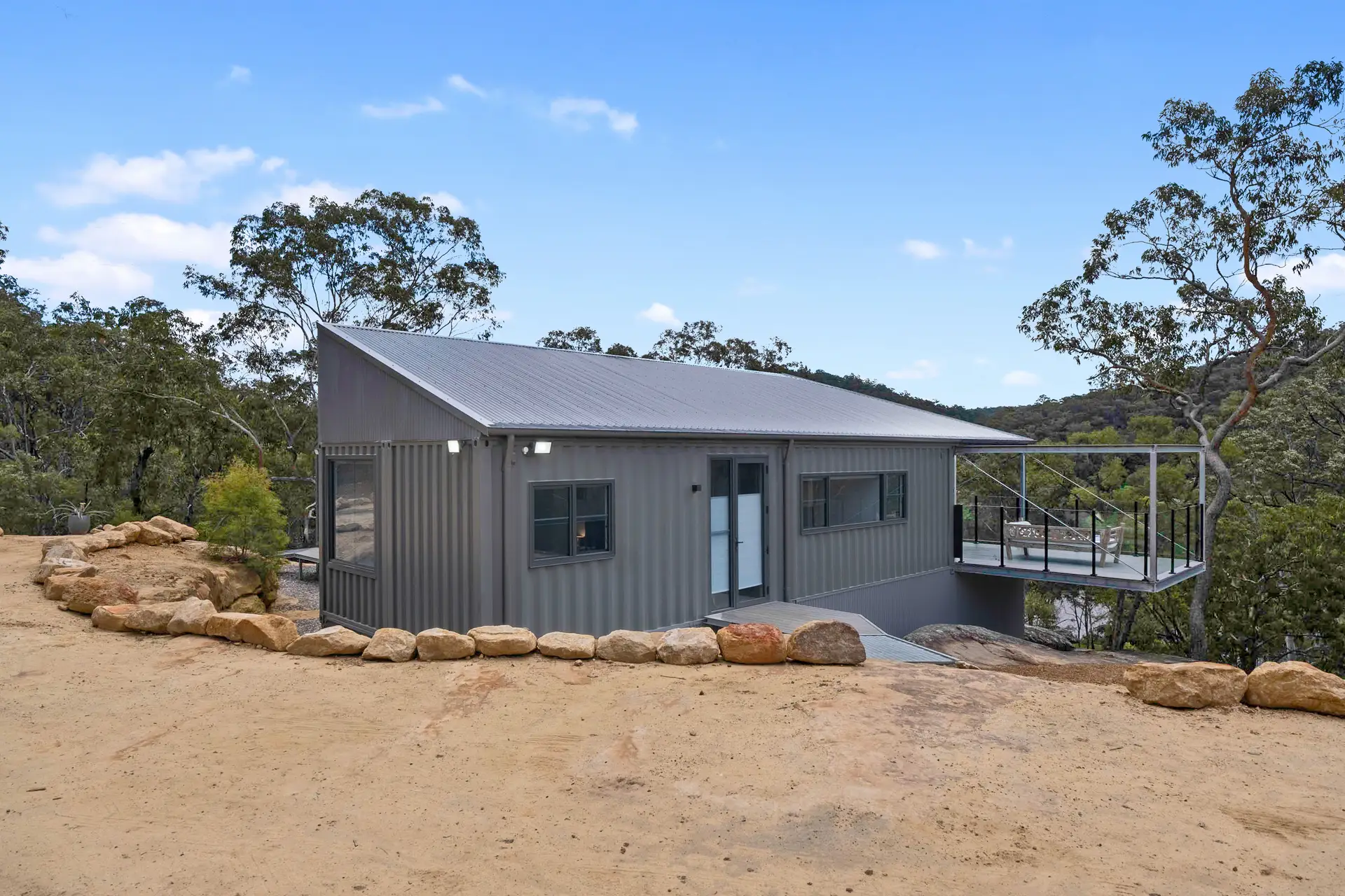 584 Lower Colo Road, Lower Portland Sold by Cutcliffe Properties - image 1