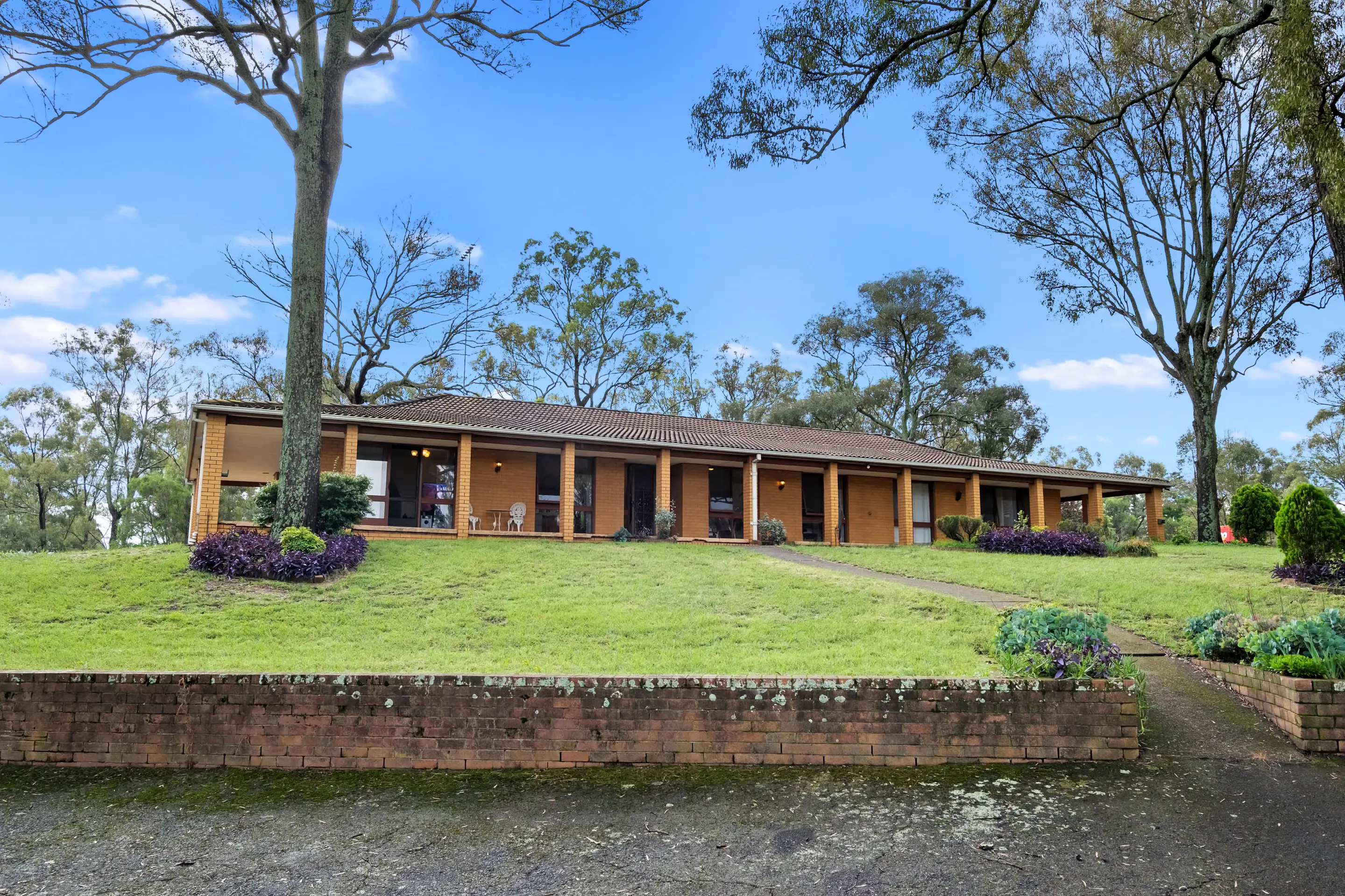 297 Garfield Road East, Riverstone Sold by Cutcliffe Properties - image 1