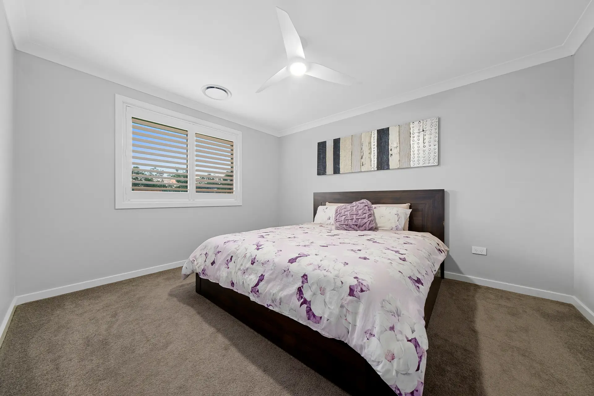 33 Wianamatta Circuit, Cattai Sold by Cutcliffe Properties - image 1