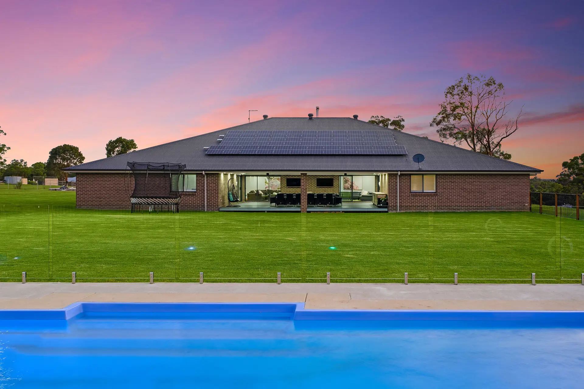 33 Wianamatta Circuit, Cattai Sold by Cutcliffe Properties - image 1