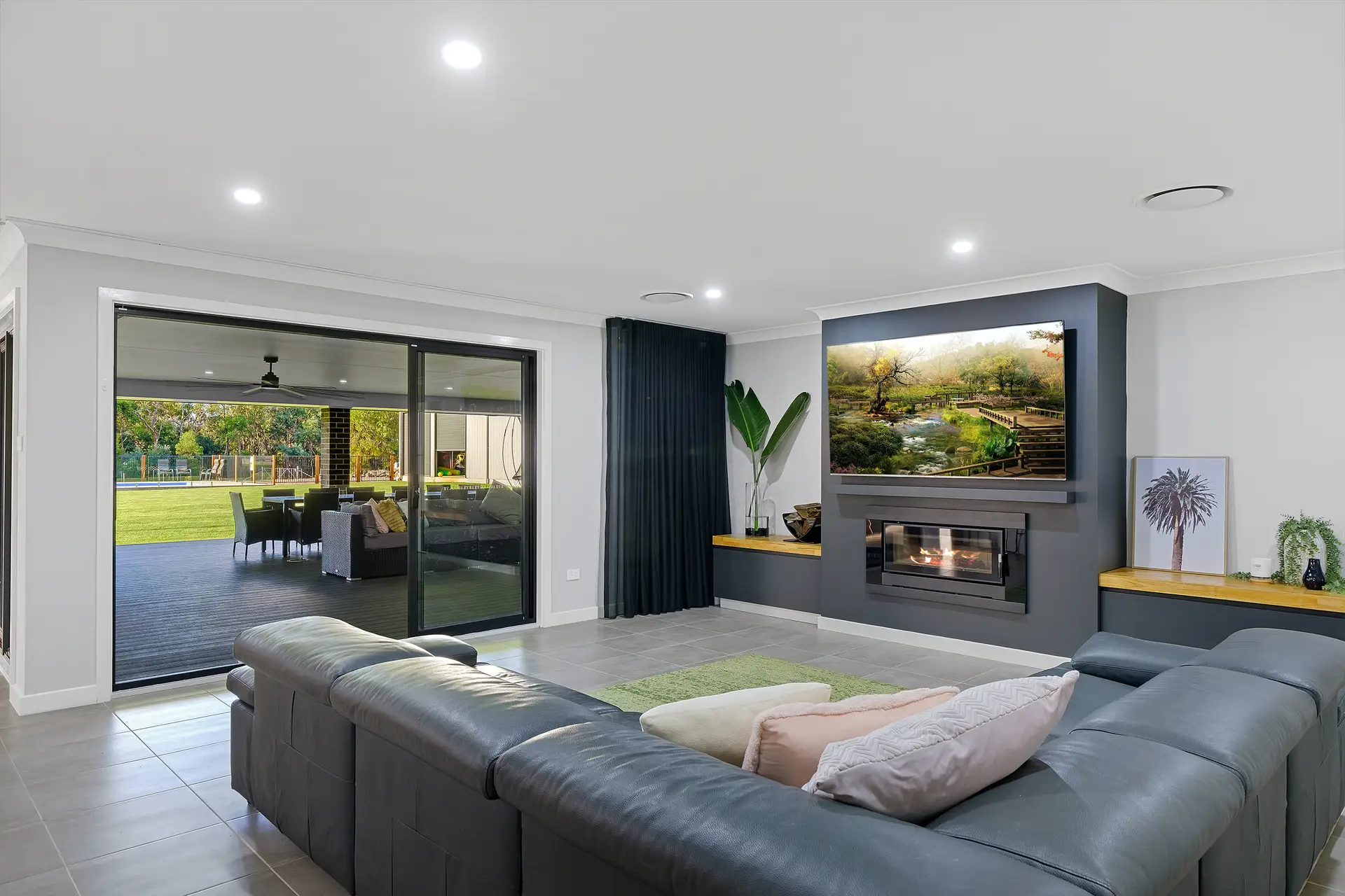 33 Wianamatta Circuit, Cattai Sold by Cutcliffe Properties - image 1