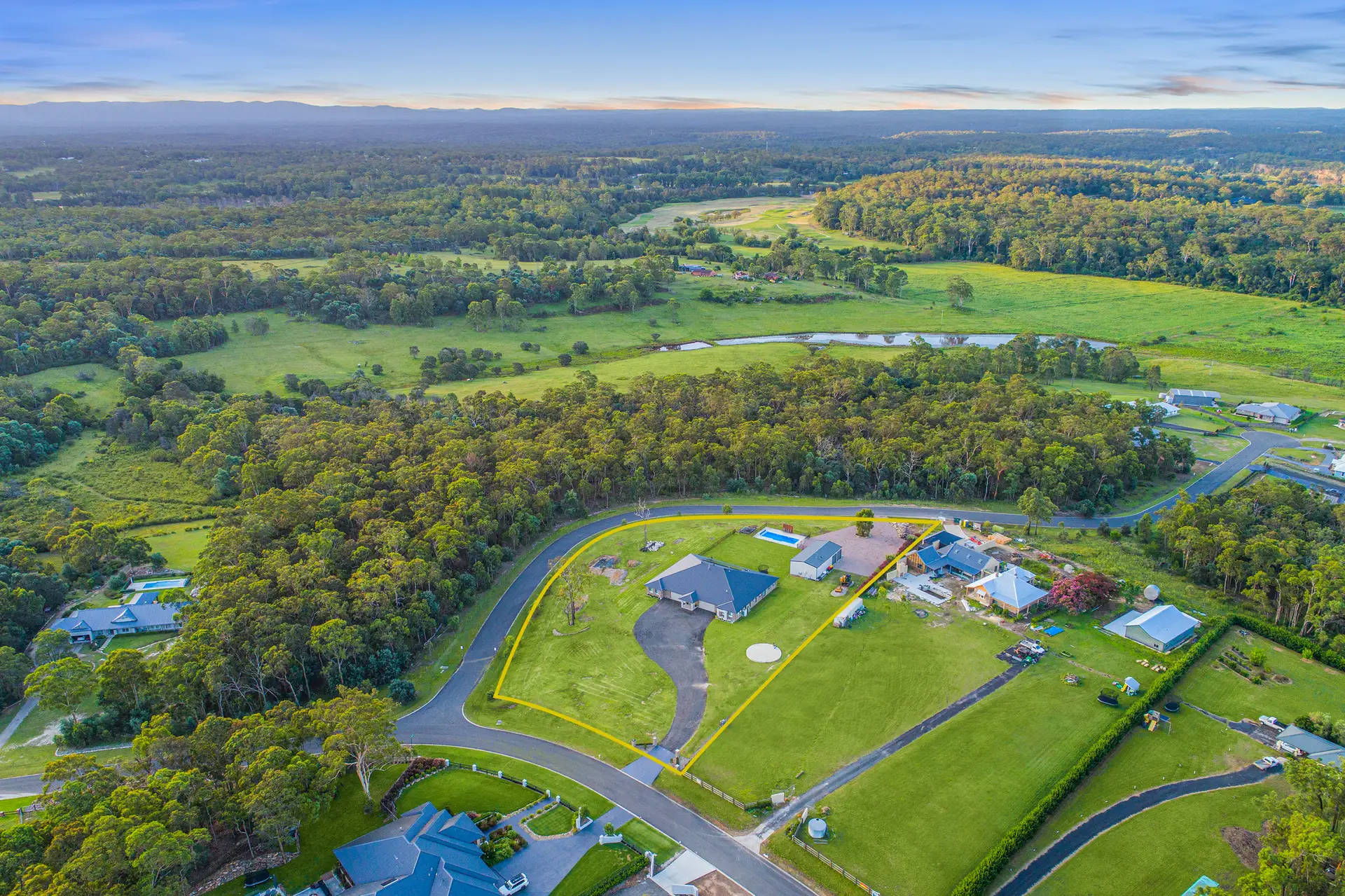33 Wianamatta Circuit, Cattai Sold by Cutcliffe Properties - image 1