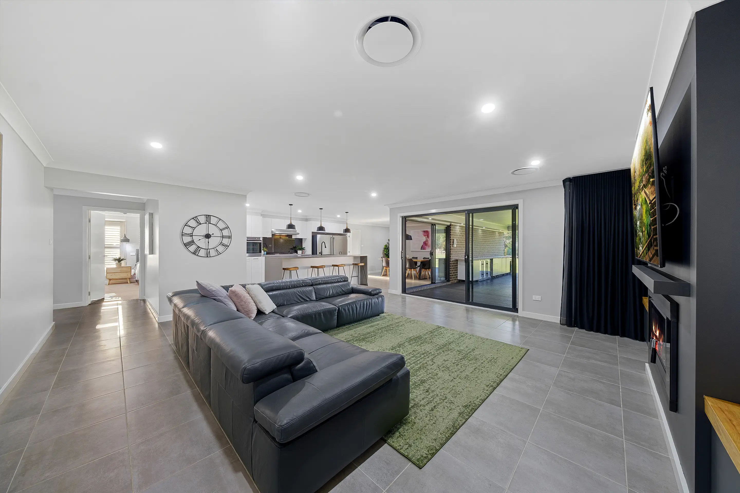 33 Wianamatta Circuit, Cattai Sold by Cutcliffe Properties - image 7