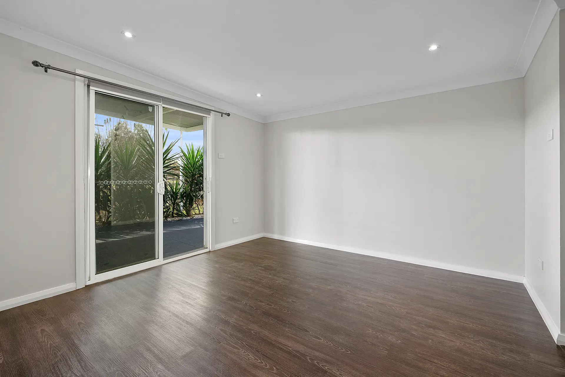217 Seventh Avenue, Llandilo Sold by Cutcliffe Properties - image 1