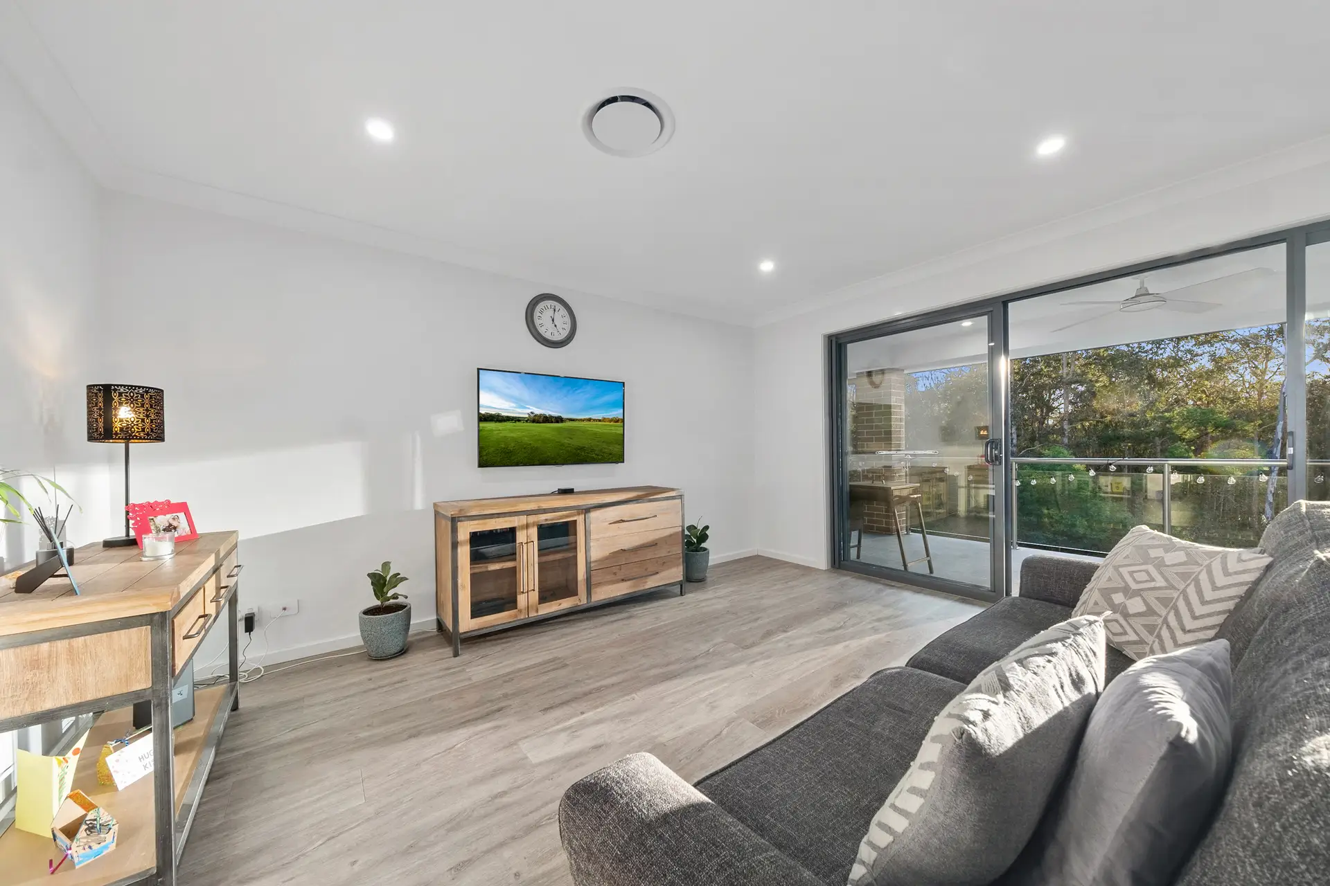6 Gully Forest Place, Cattai Sold by Cutcliffe Properties - image 1