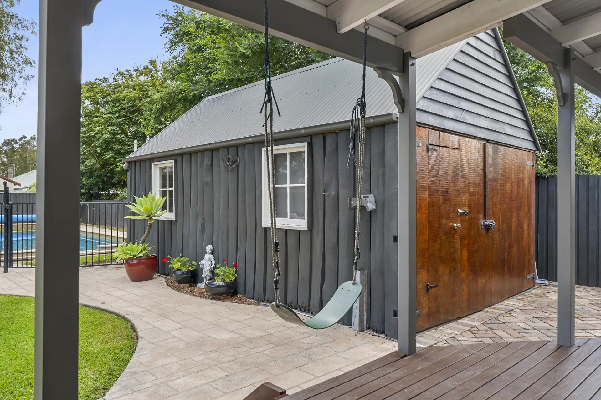 15 Francis Street, Richmond Sold by Cutcliffe Properties - image 1