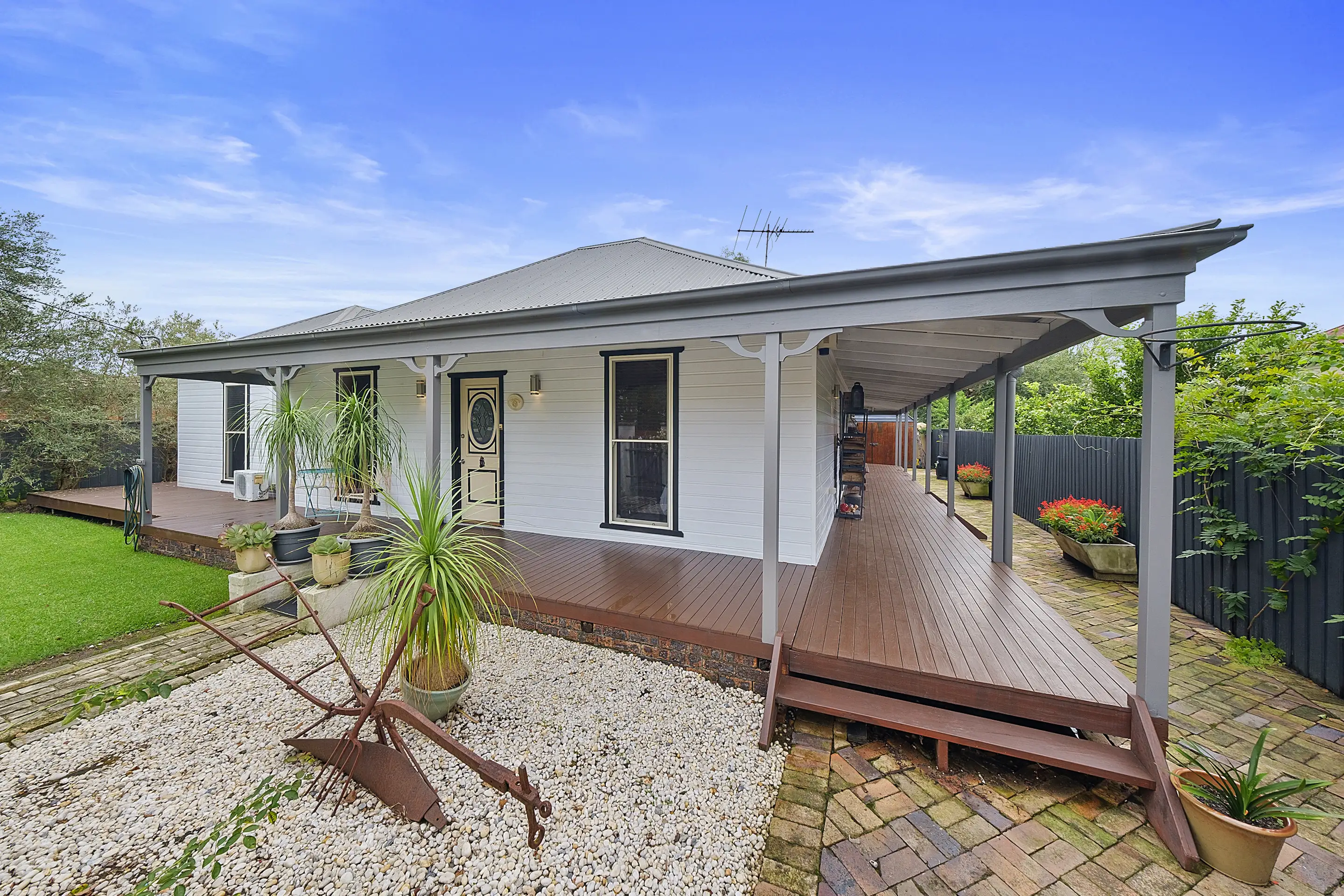 15 Francis Street, Richmond Sold by Cutcliffe Properties - image 2
