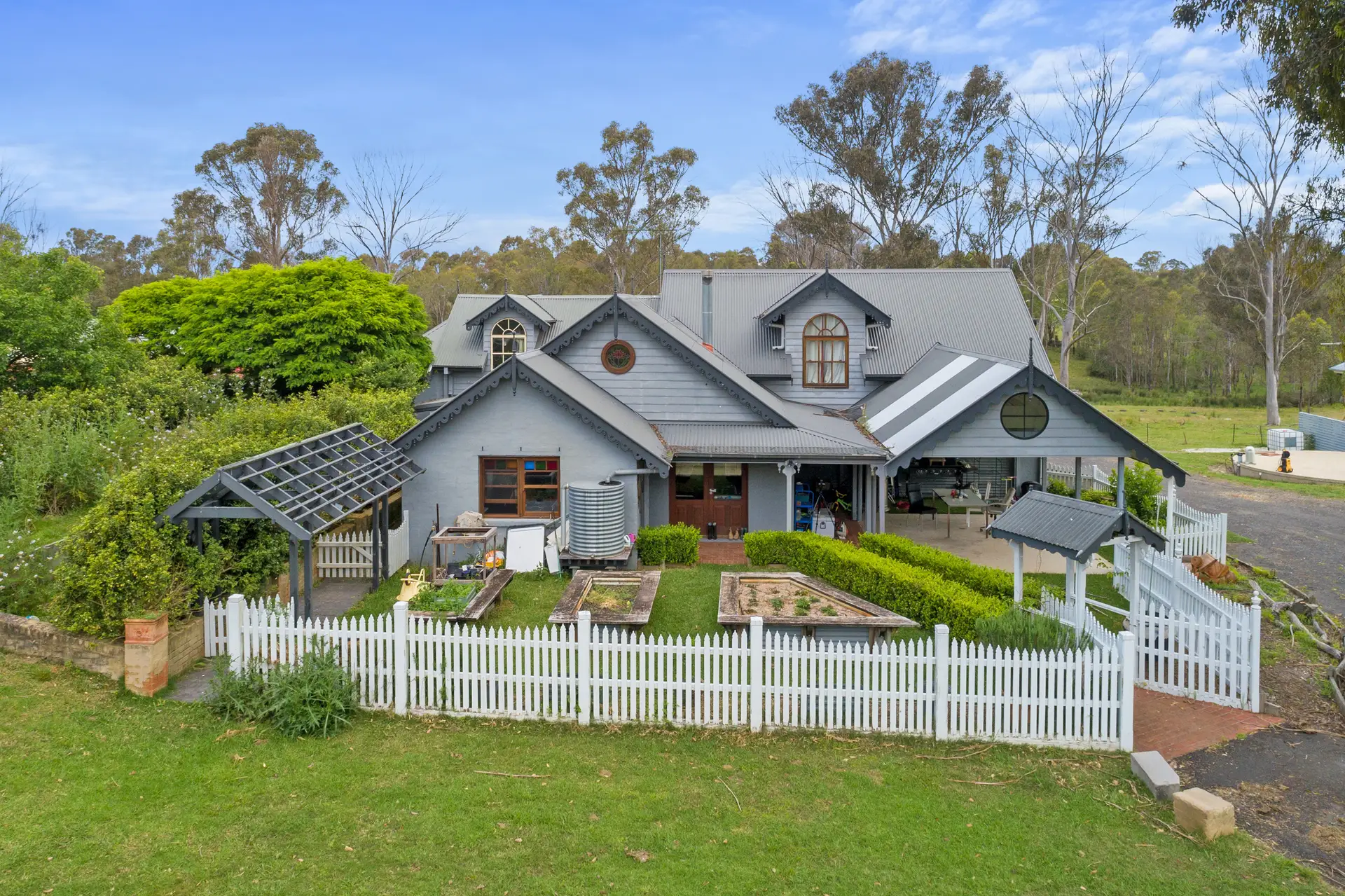 108-124 Littlefields Road, Luddenham Sold by Cutcliffe Properties - image 1