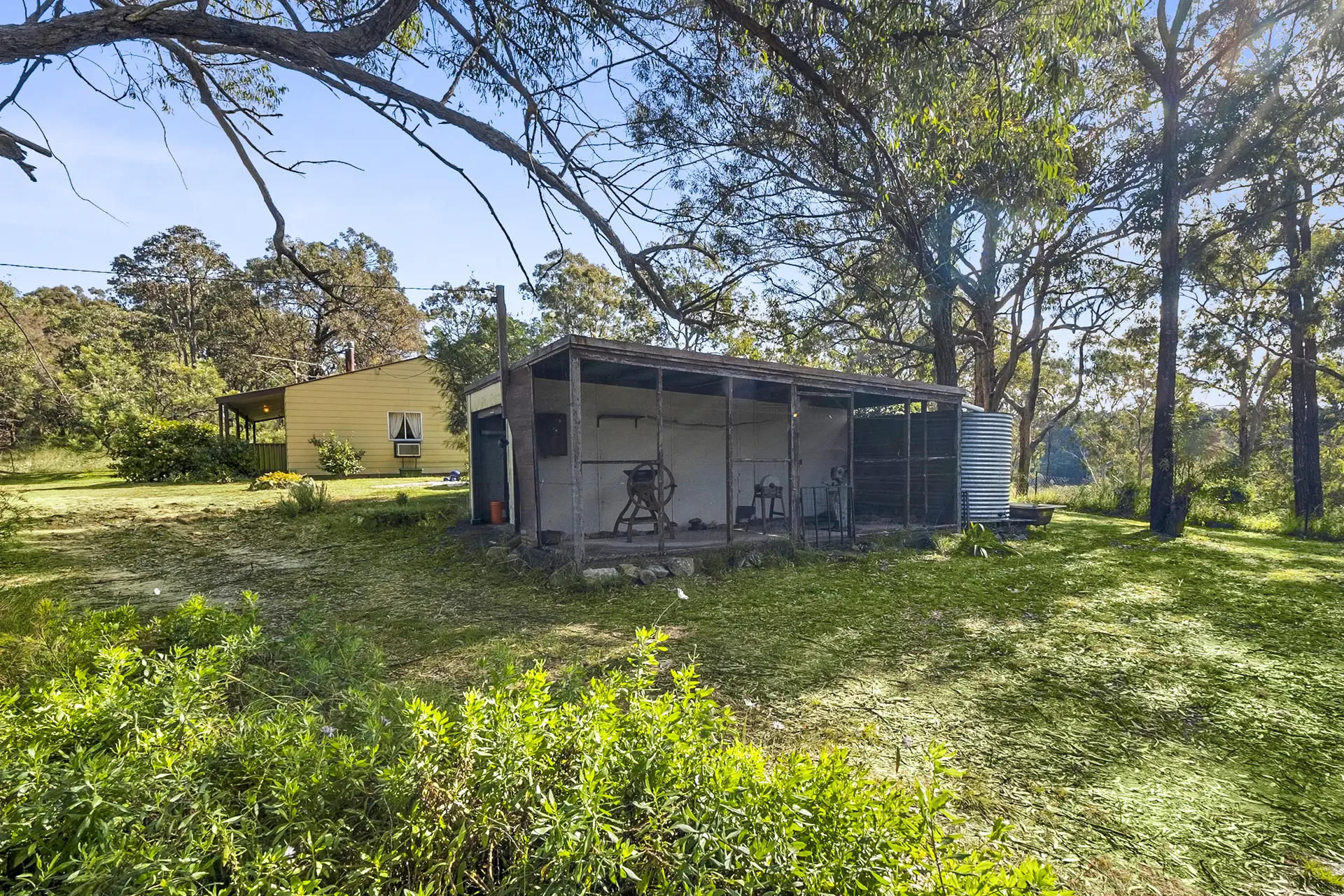 Putty Sold by Cutcliffe Properties - image 1