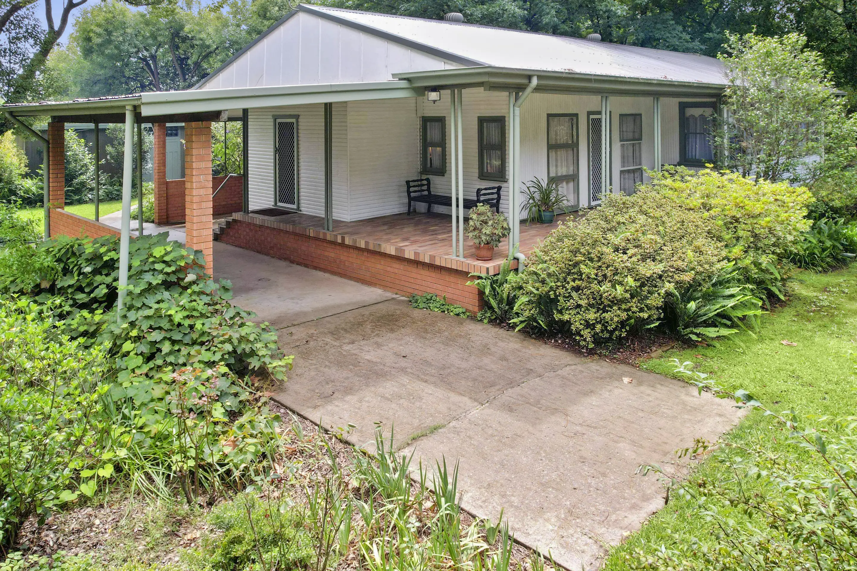 271 Eighth Avenue, Llandilo Sold by Cutcliffe Properties - image 5