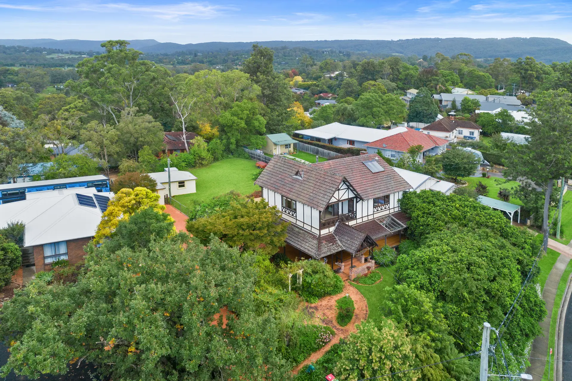 1126-1128 Grose Vale Road, Kurrajong Sold by Cutcliffe Properties - image 1
