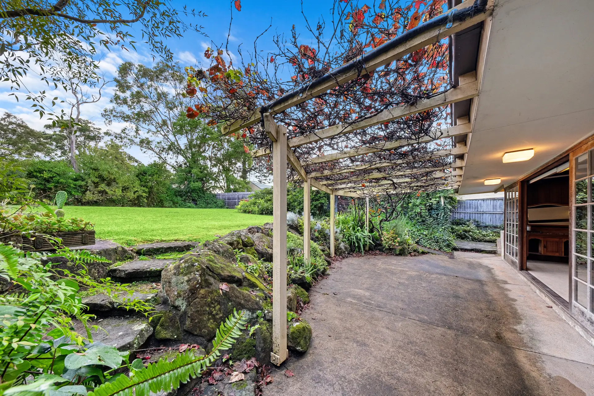 1126-1128 Grose Vale Road, Kurrajong Sold by Cutcliffe Properties - image 1
