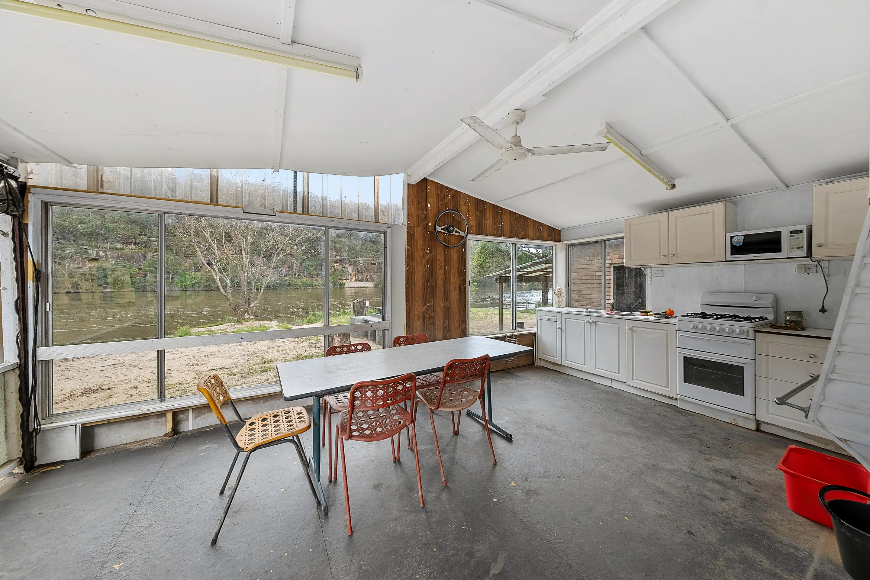 586 Chaseling Road South, Leets Vale Sold by Cutcliffe Properties - image 14