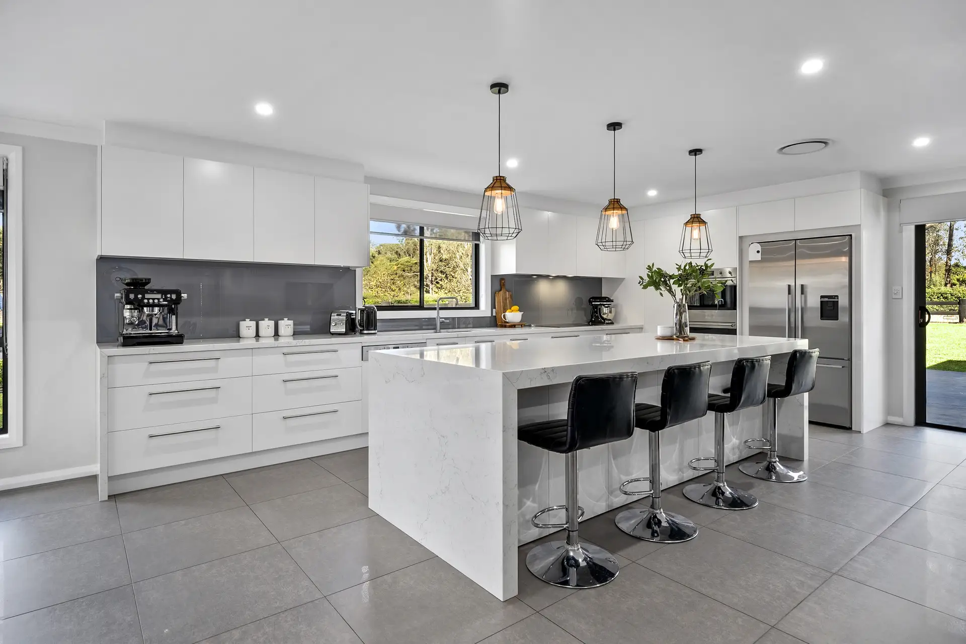 100 Shepherds Road, Freemans Reach Sold by Cutcliffe Properties - image 1