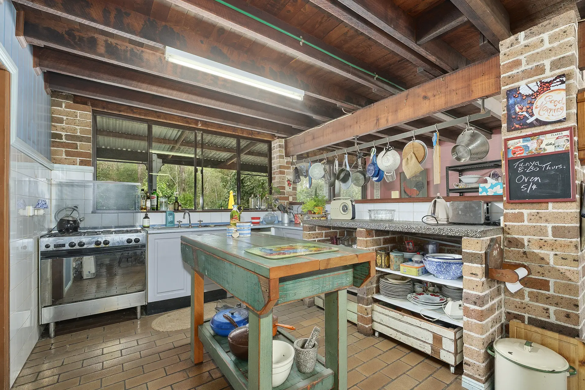 162 Glenidol Road, Oakville Sold by Cutcliffe Properties - image 1