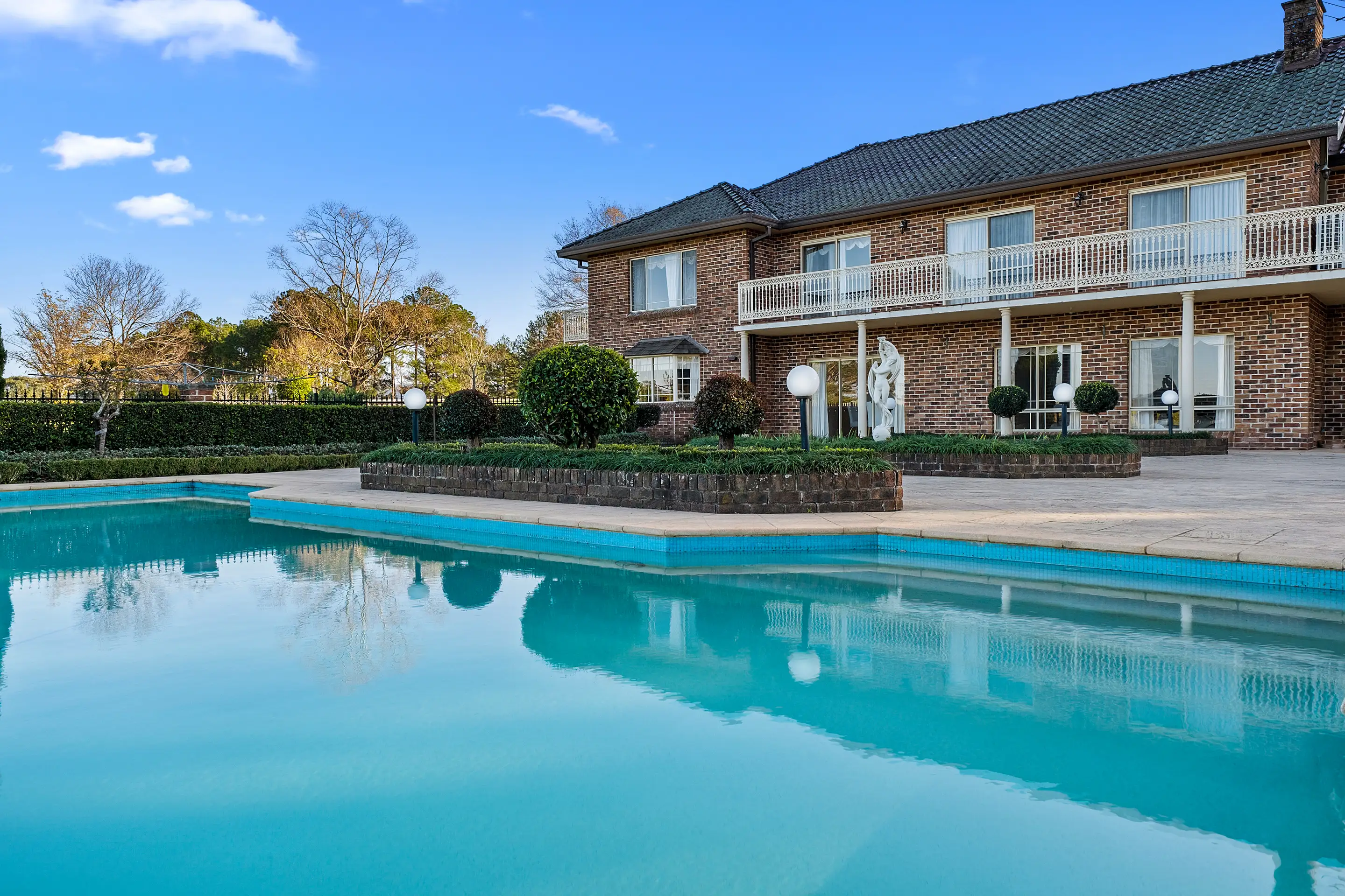 Tennyson Sold by Cutcliffe Properties - image 8